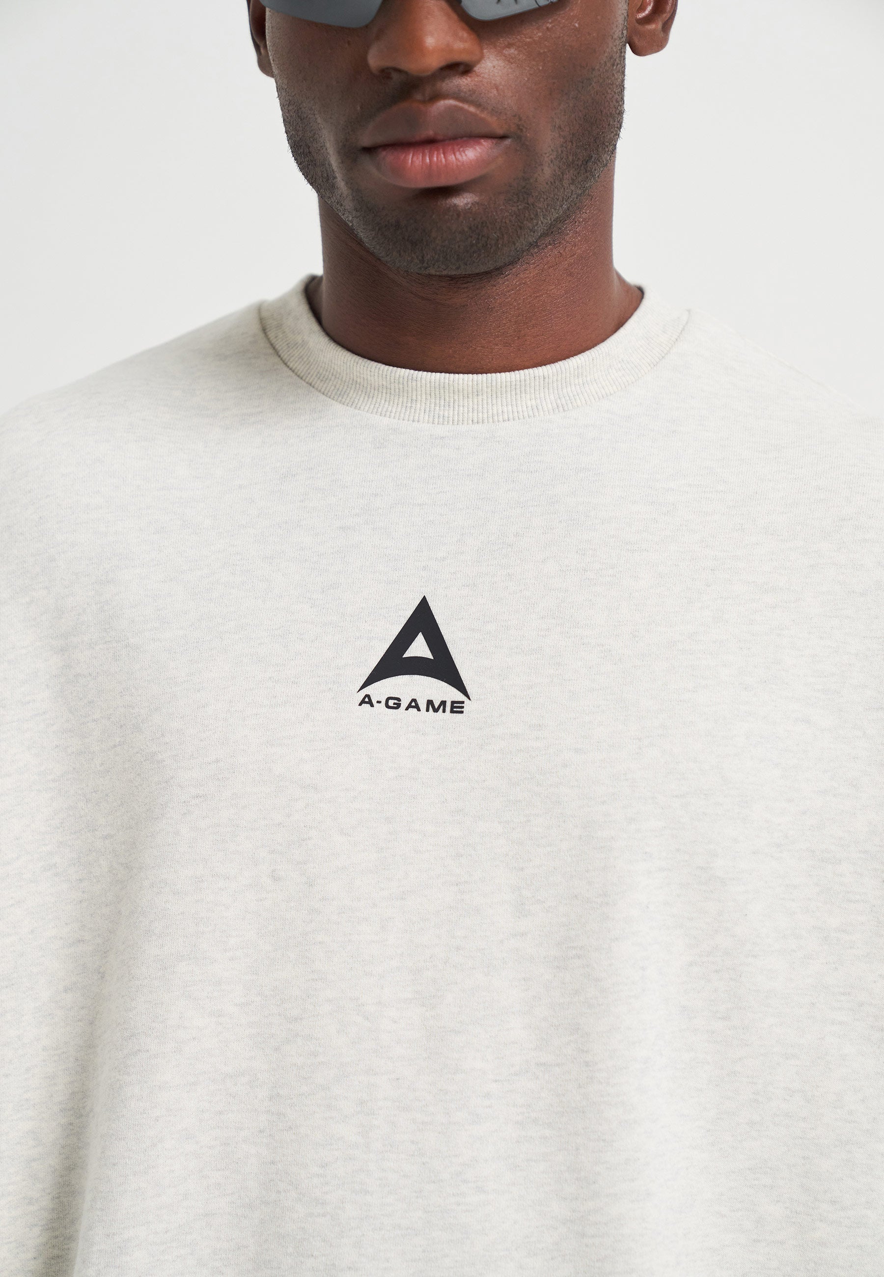 MENS A-GAME LOGO GRAPHIC RELAXED SWEATSHIRT - SNOW MARL
