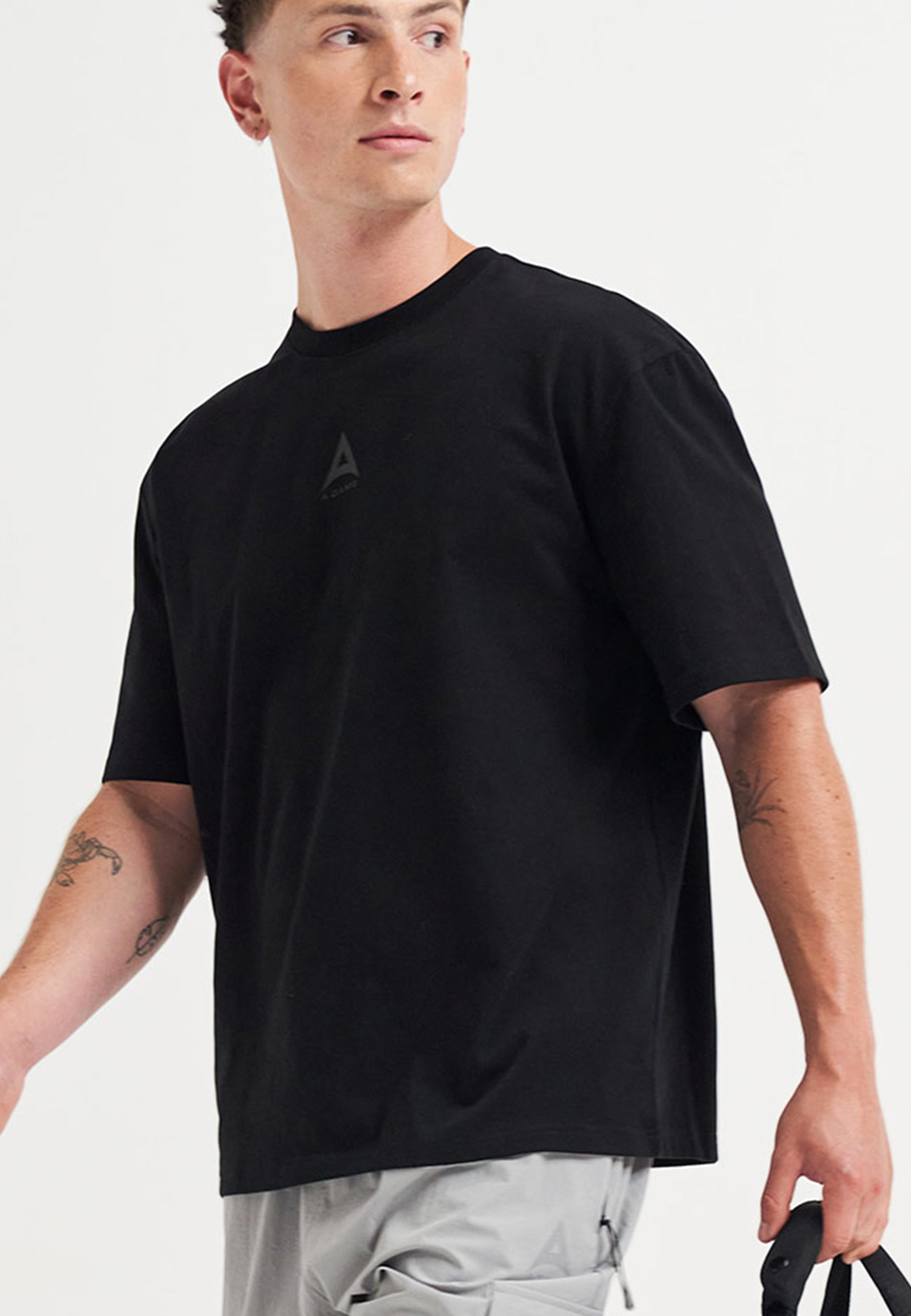 MENS A-GAME LOGO GRAPHIC RELAXED T-SHIRT - BLACK