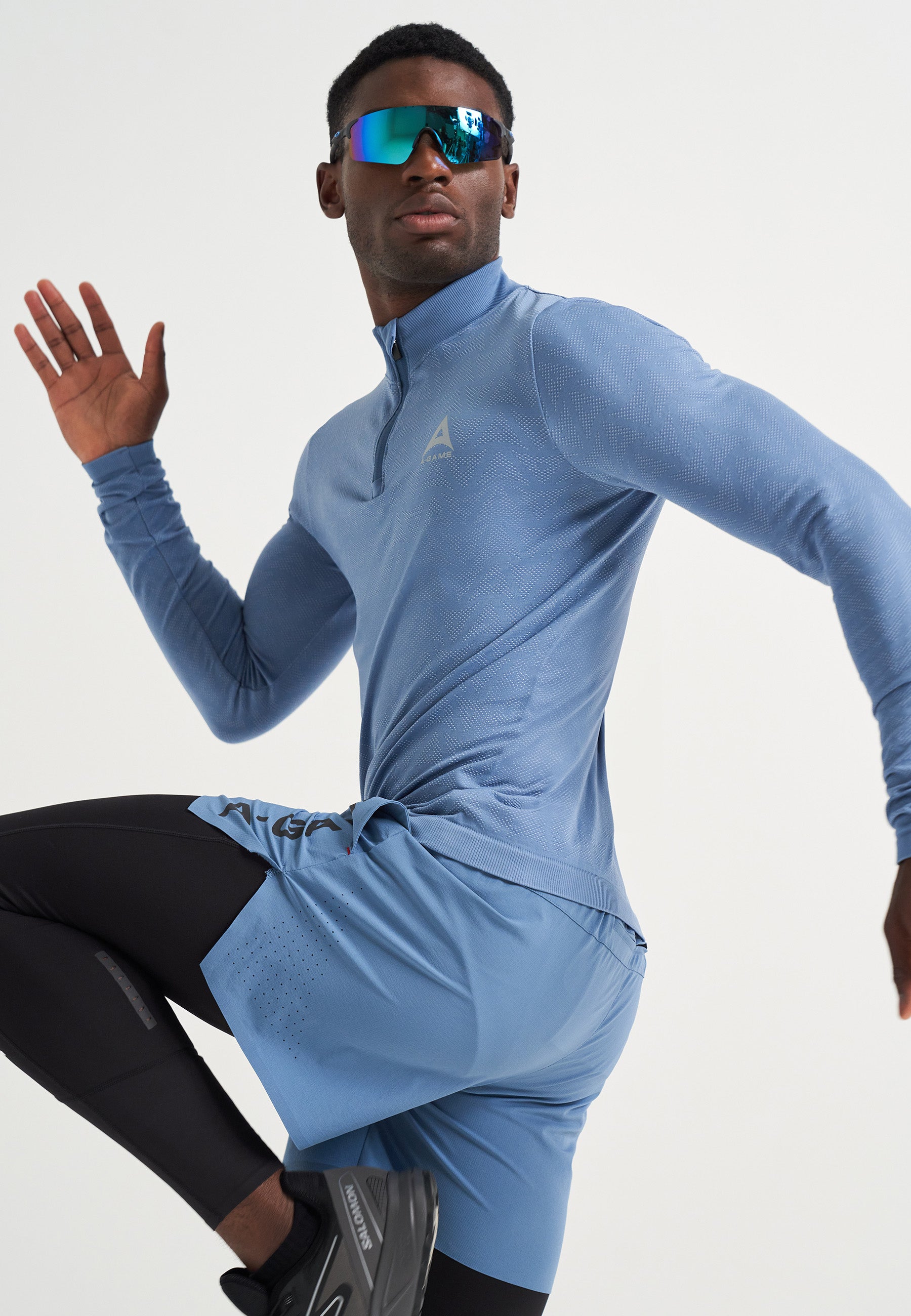 MENS A-GAME SEAMLESS LOGO TRAINING LONG SLEEVE TOP - OCEAN BLUE
