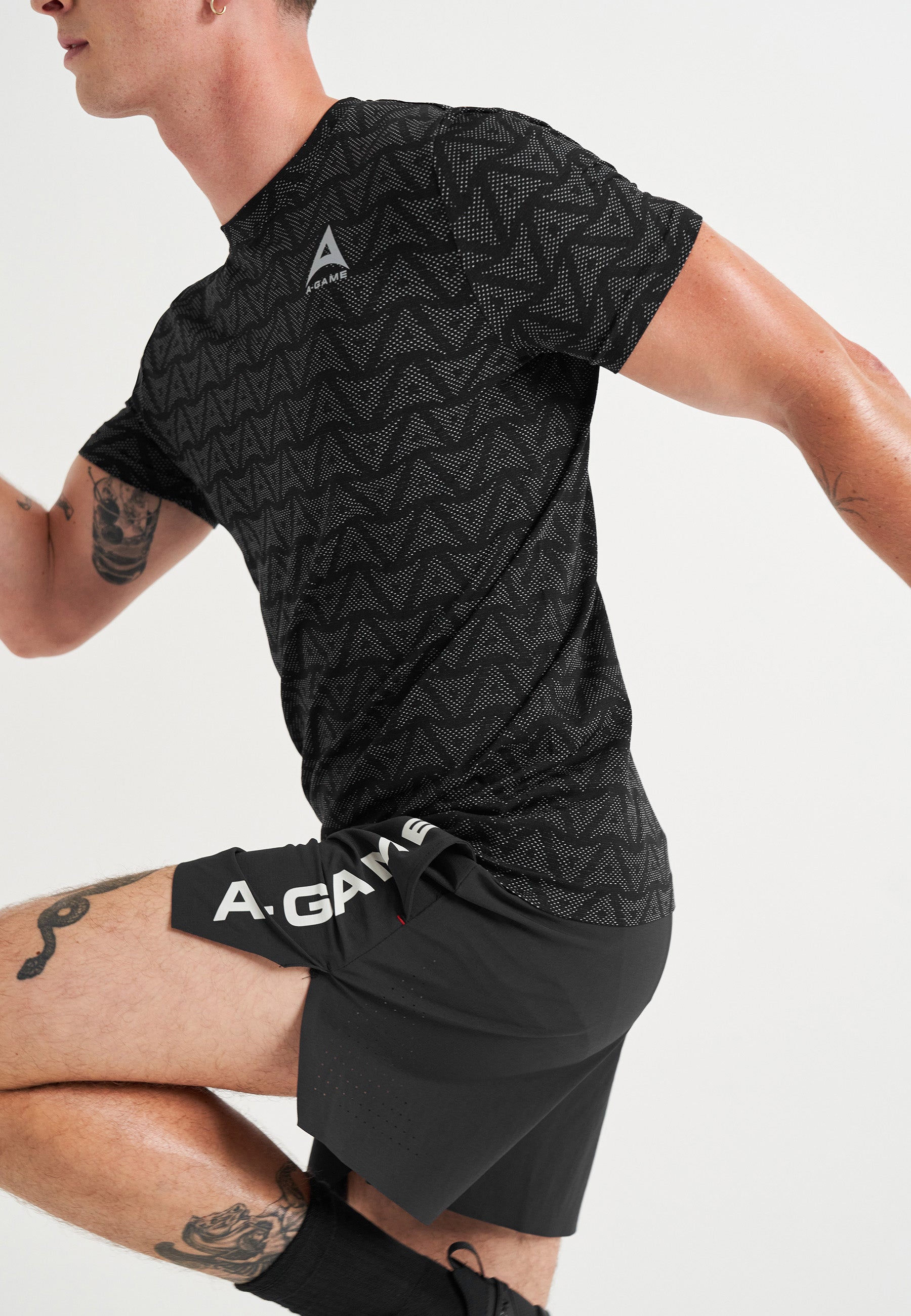 MENS A-GAME SEAMLESS TRAINING LOGO T-SHIRT - BLACK