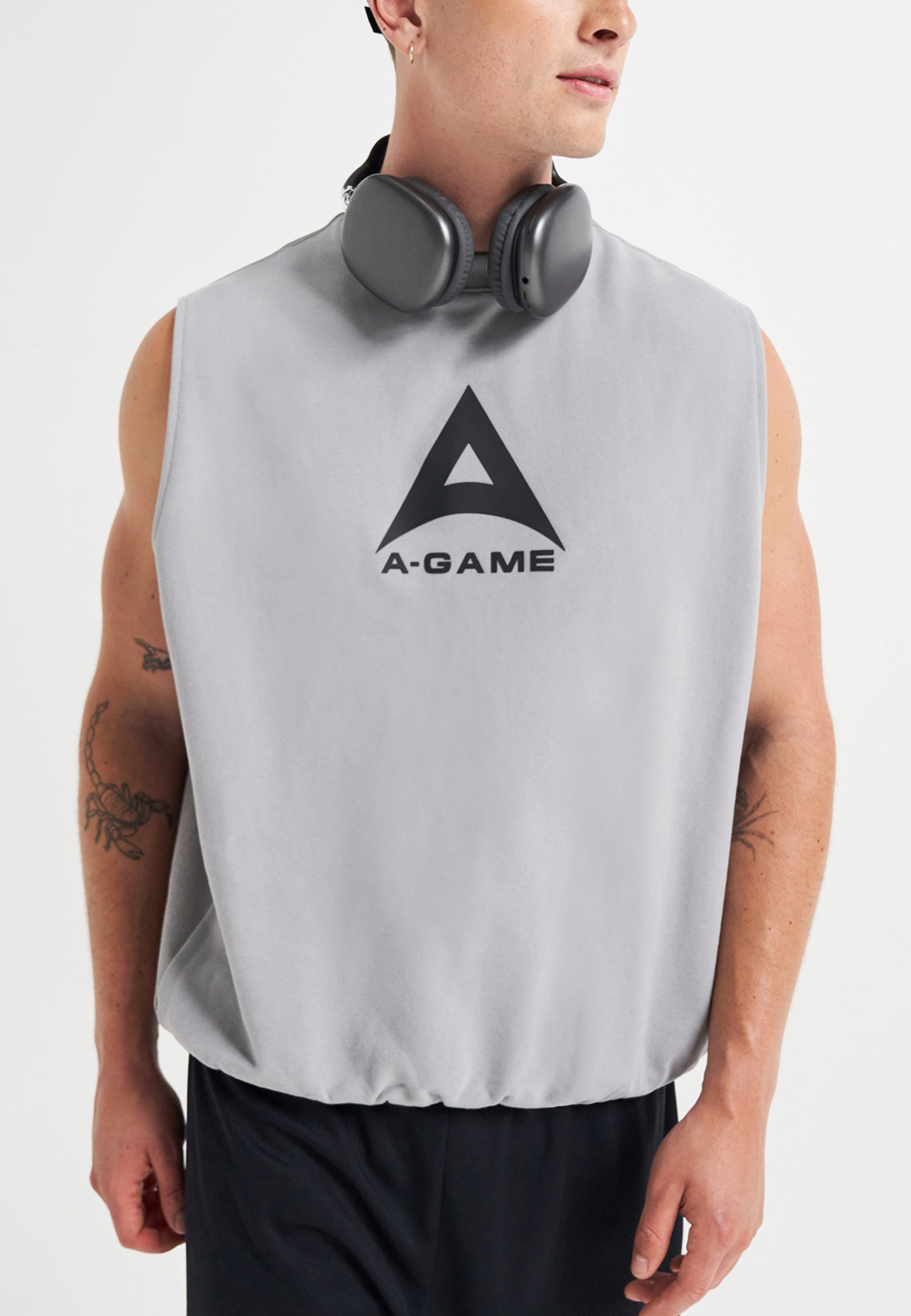 MENS BRING YOUR A-GAME GRAPHIC SLEEVELESS SWEATSHIRT - STEEL GREY