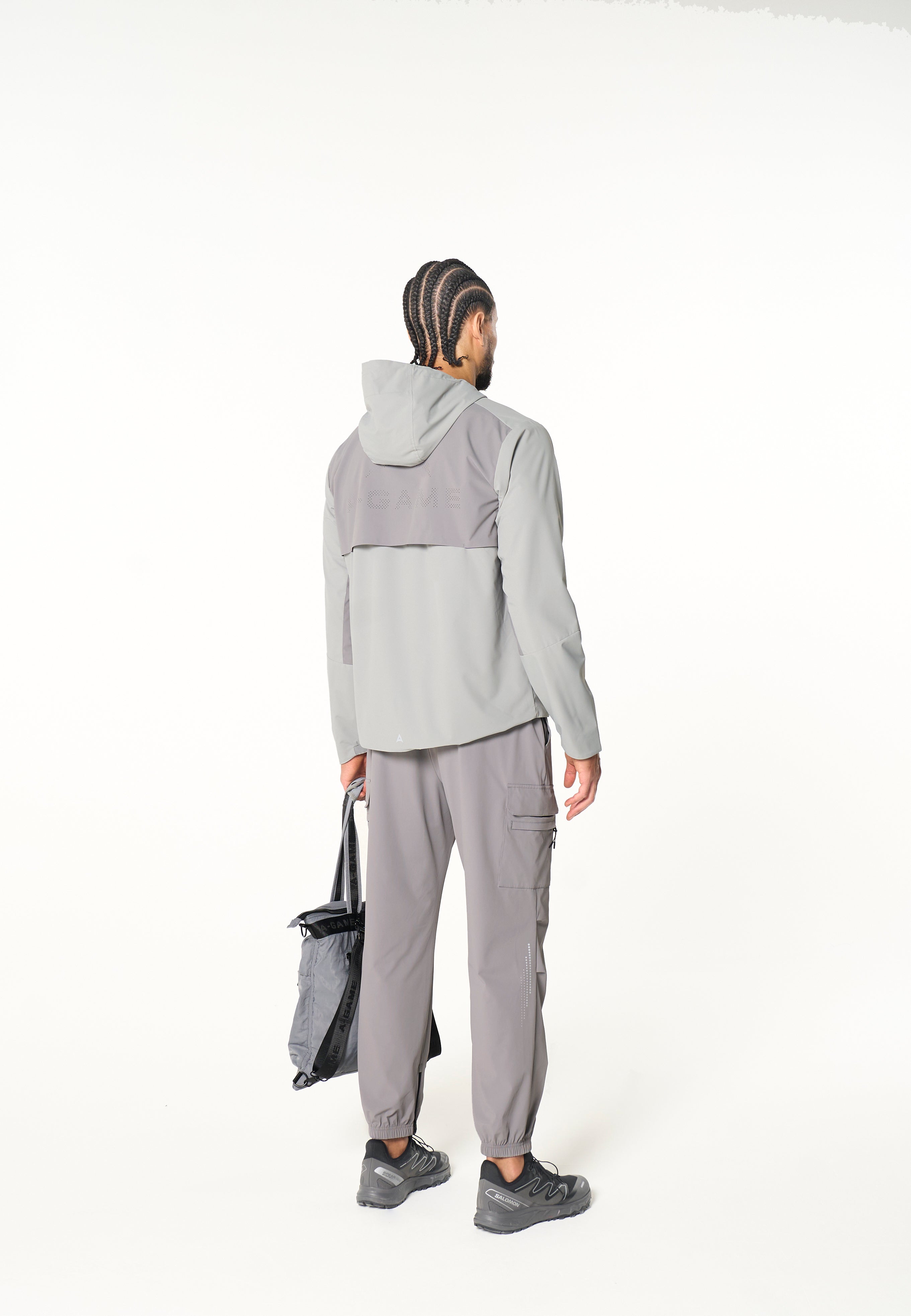 MENS PANELLED LIGHTWEIGHT JACKET - GREY / DK GREY