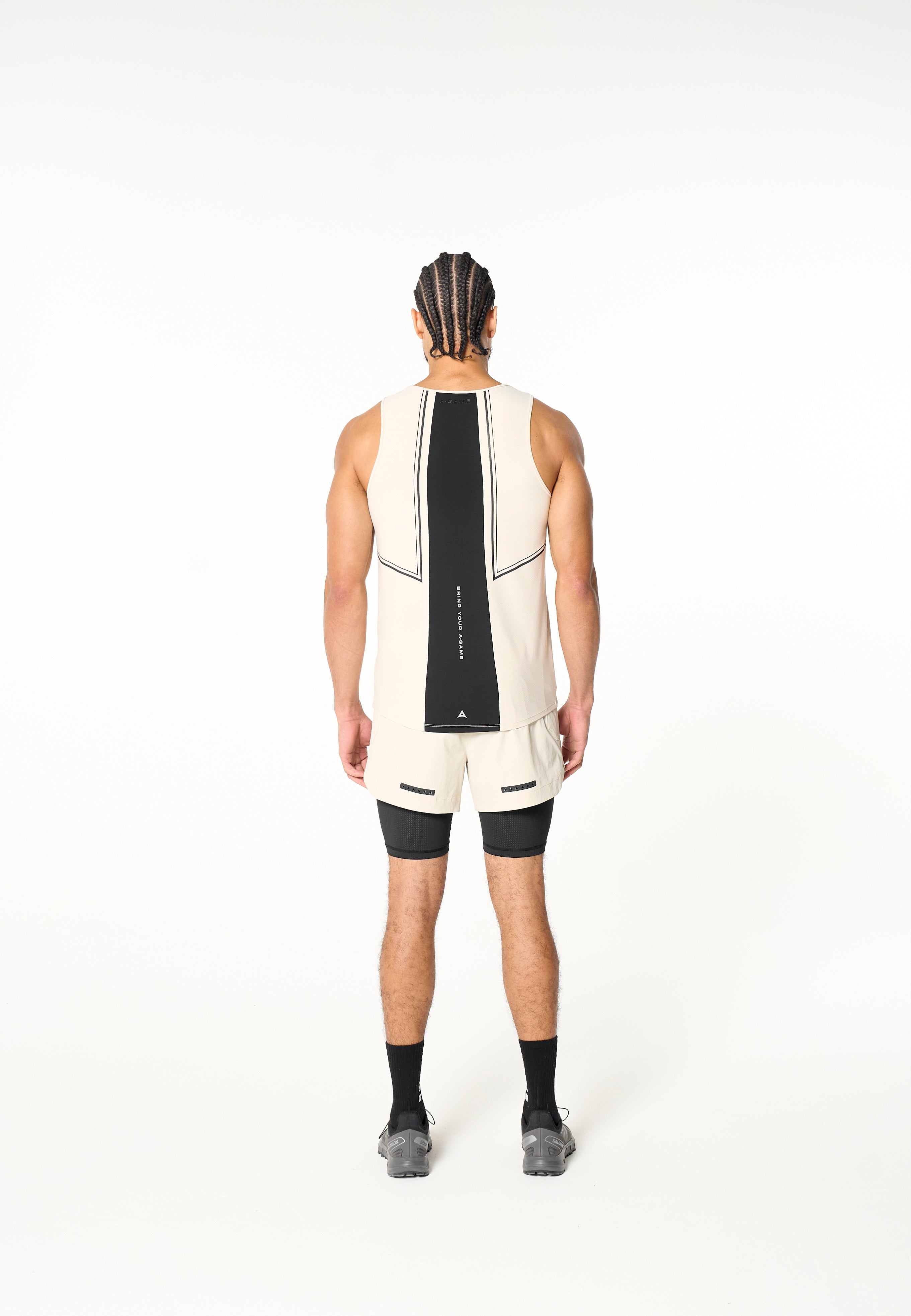 Men's Curved Hem Training Vest - Beige