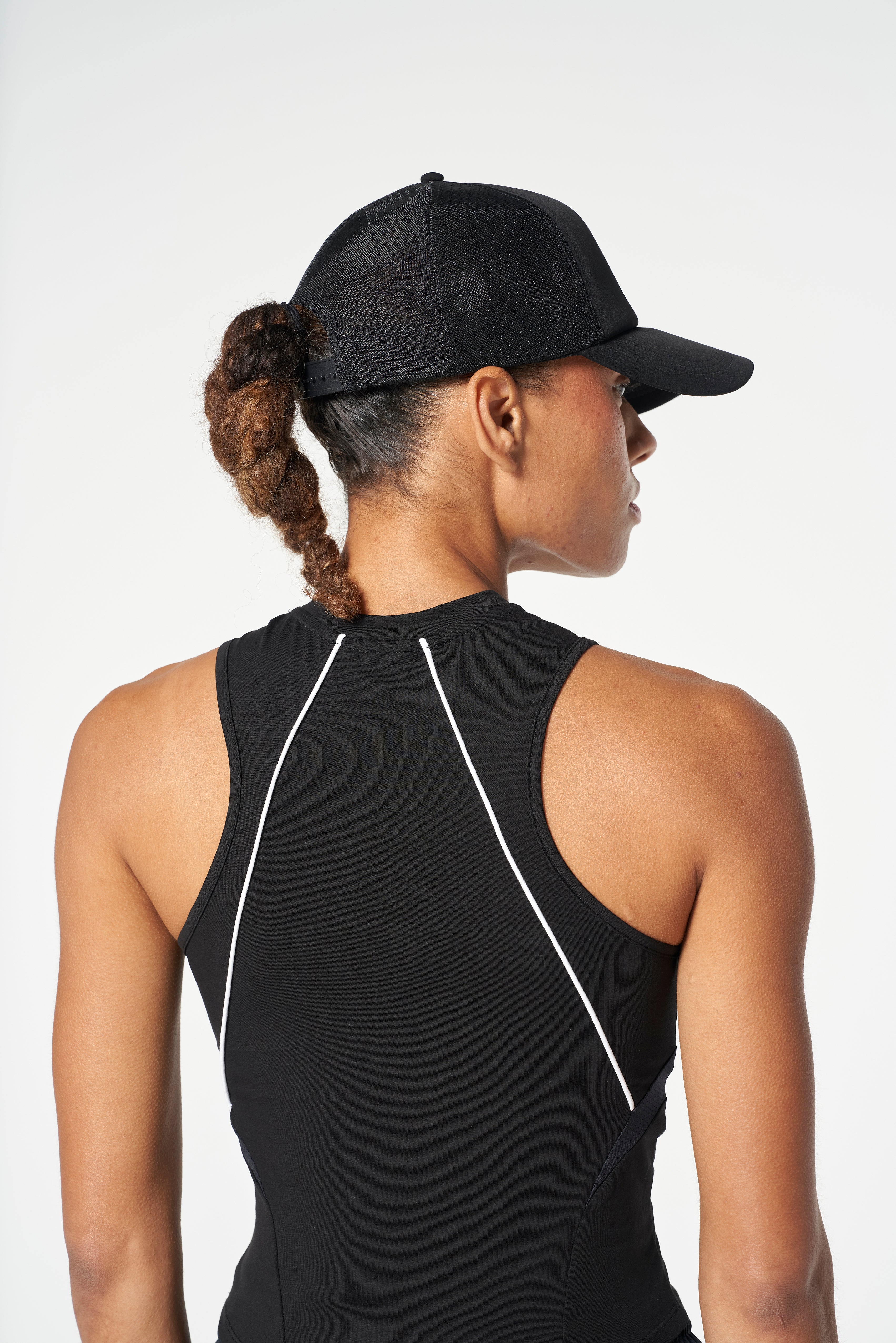 WOMENS LIFEWEAR FITTED HIGH NECK VEST - BLACK