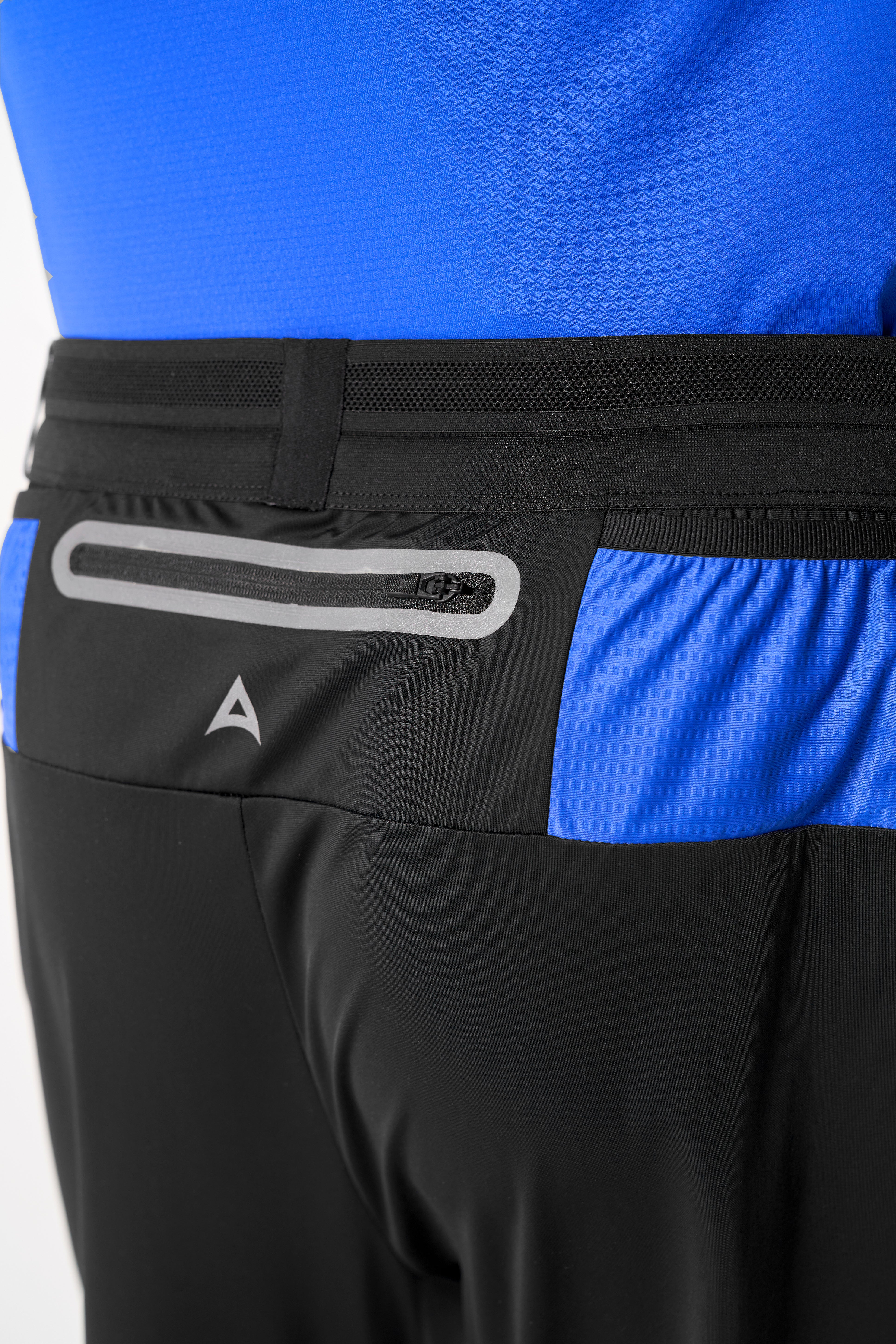 Men's Cuffed Training Pants - Black / Cobalt Blue