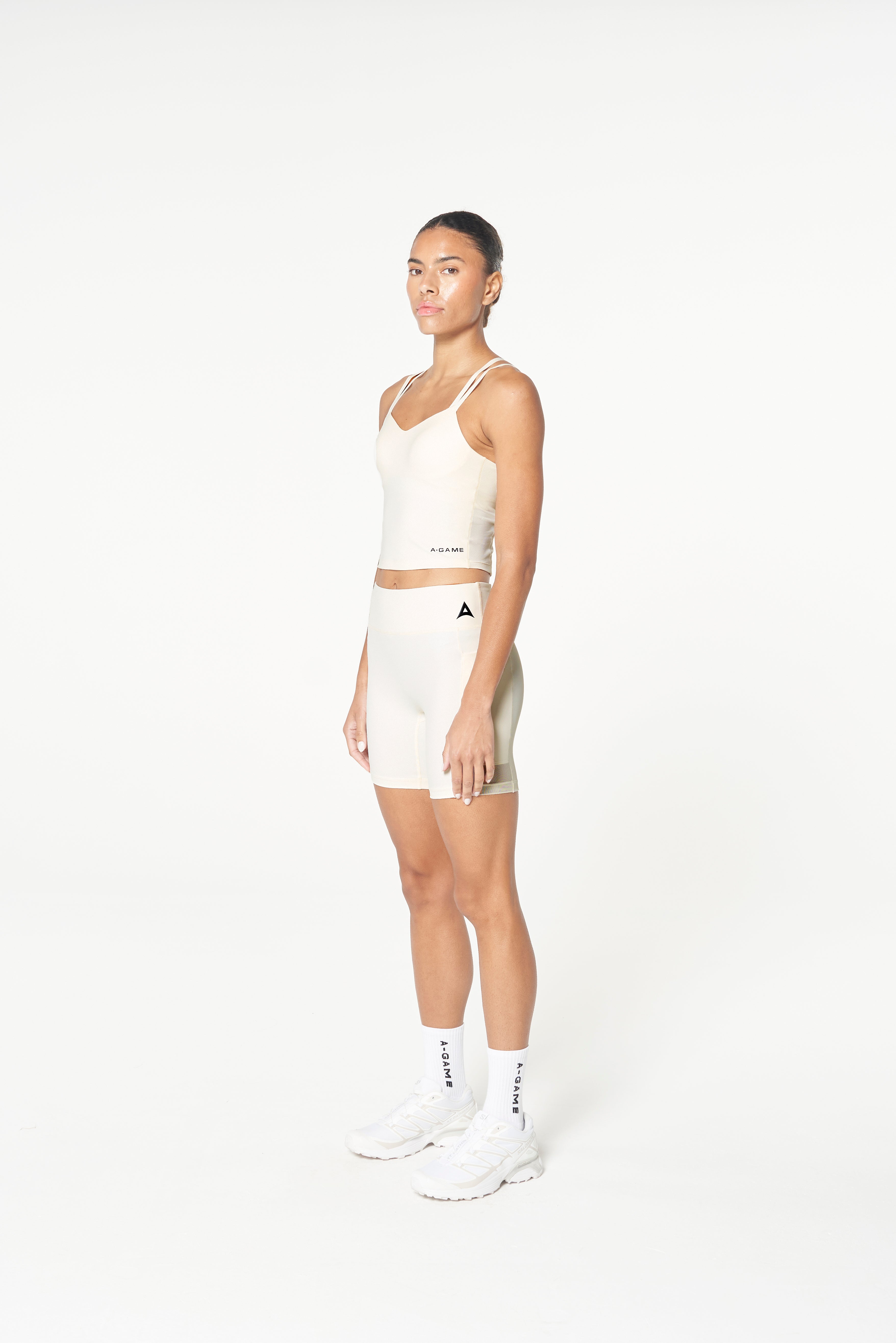 WOMENS TRAINING VEST - ECRU