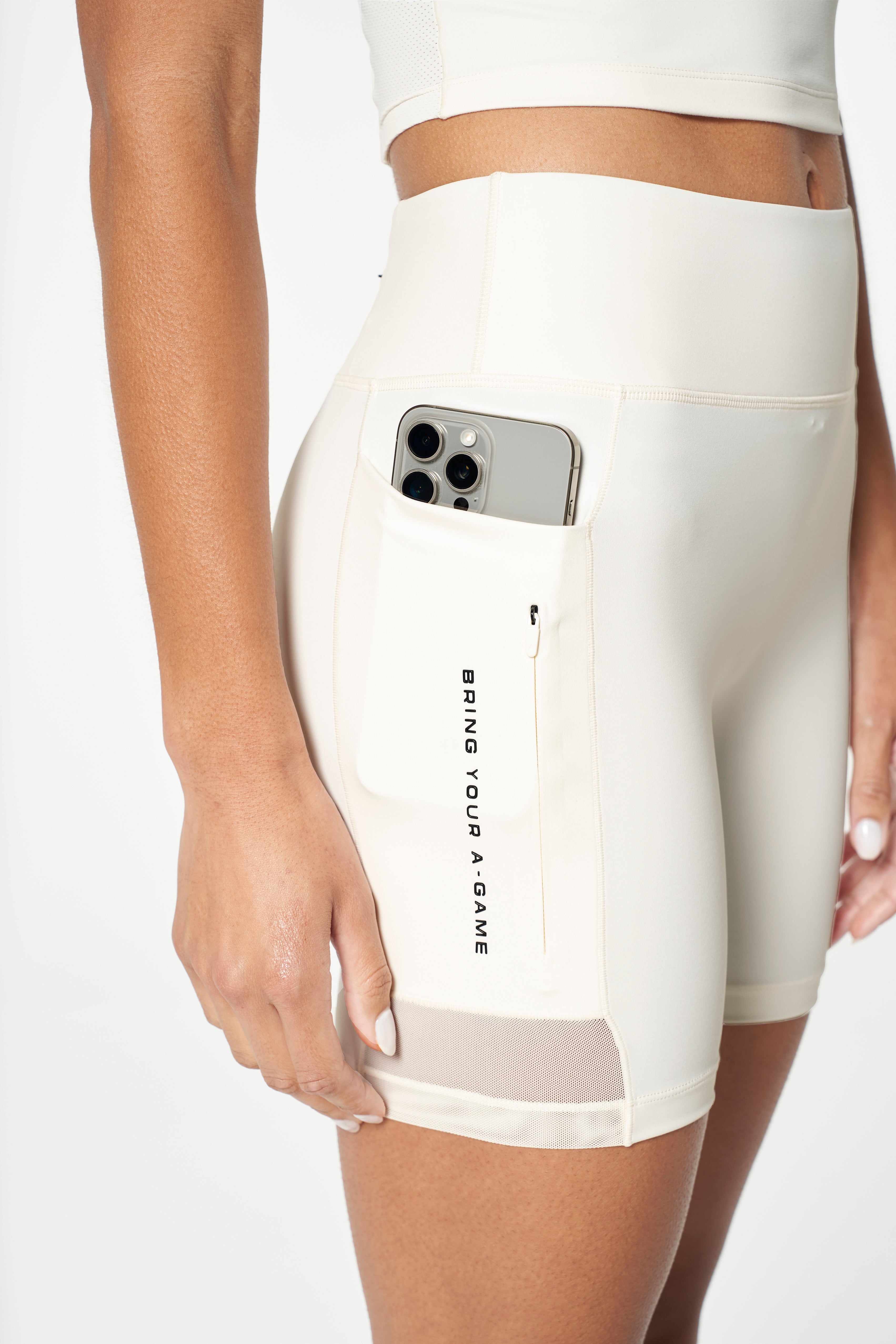 WOMENS REFLECTIVE RUNNING SHORTS - ECRU