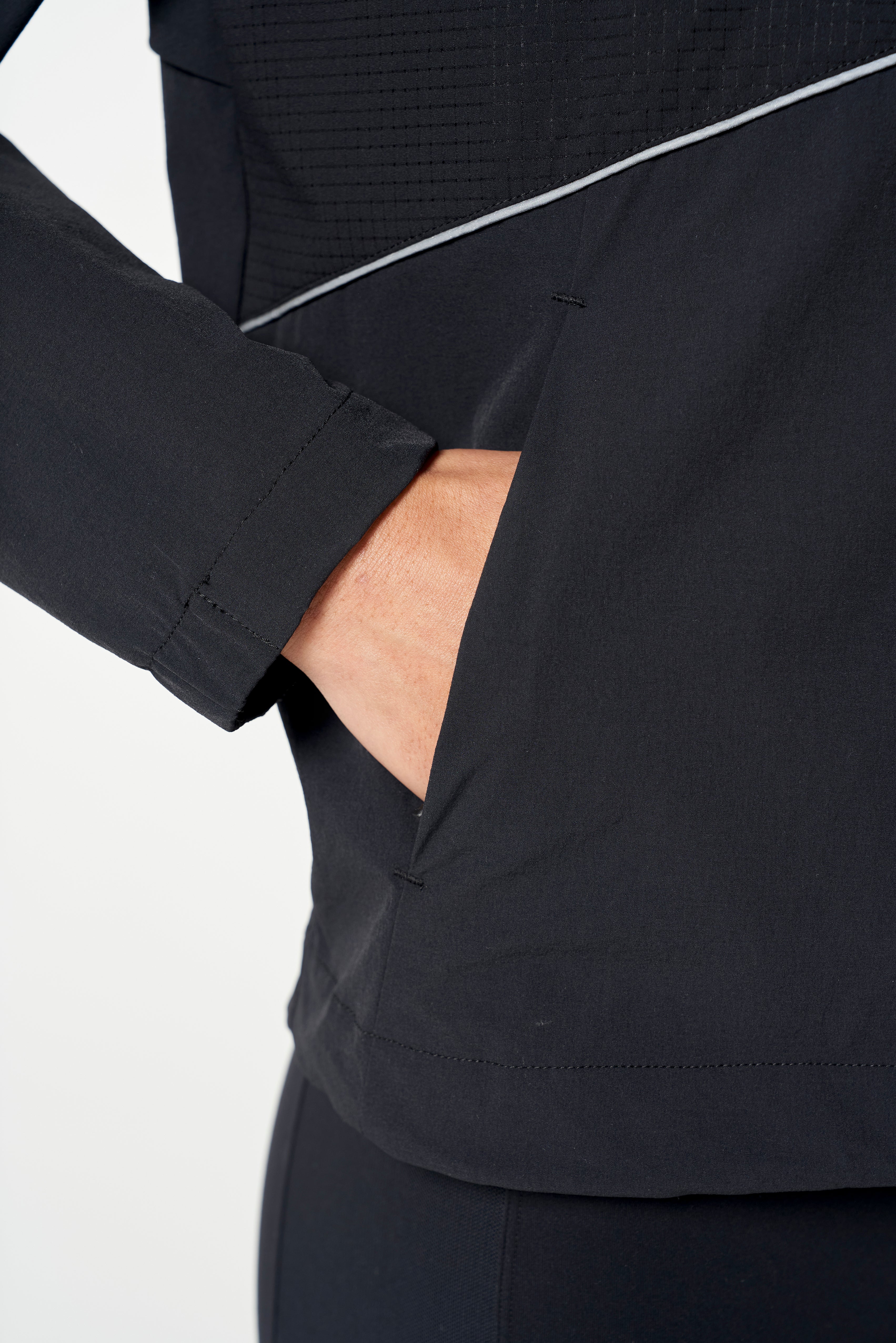 WOMENS LIGHTWEIGHT SHELL JACKET - BLACK