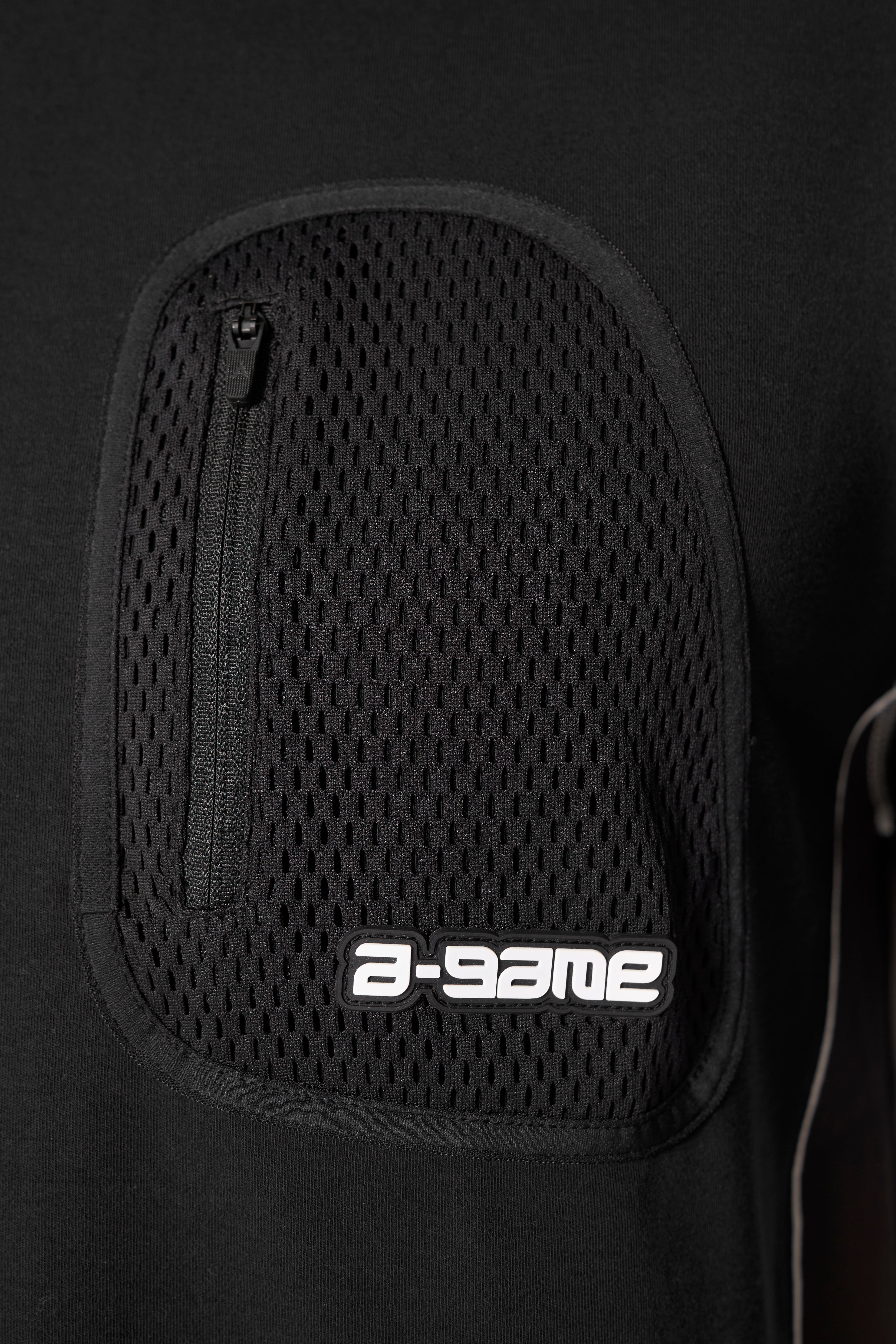 Men's Seam Detail Tech T-Shirt - Black