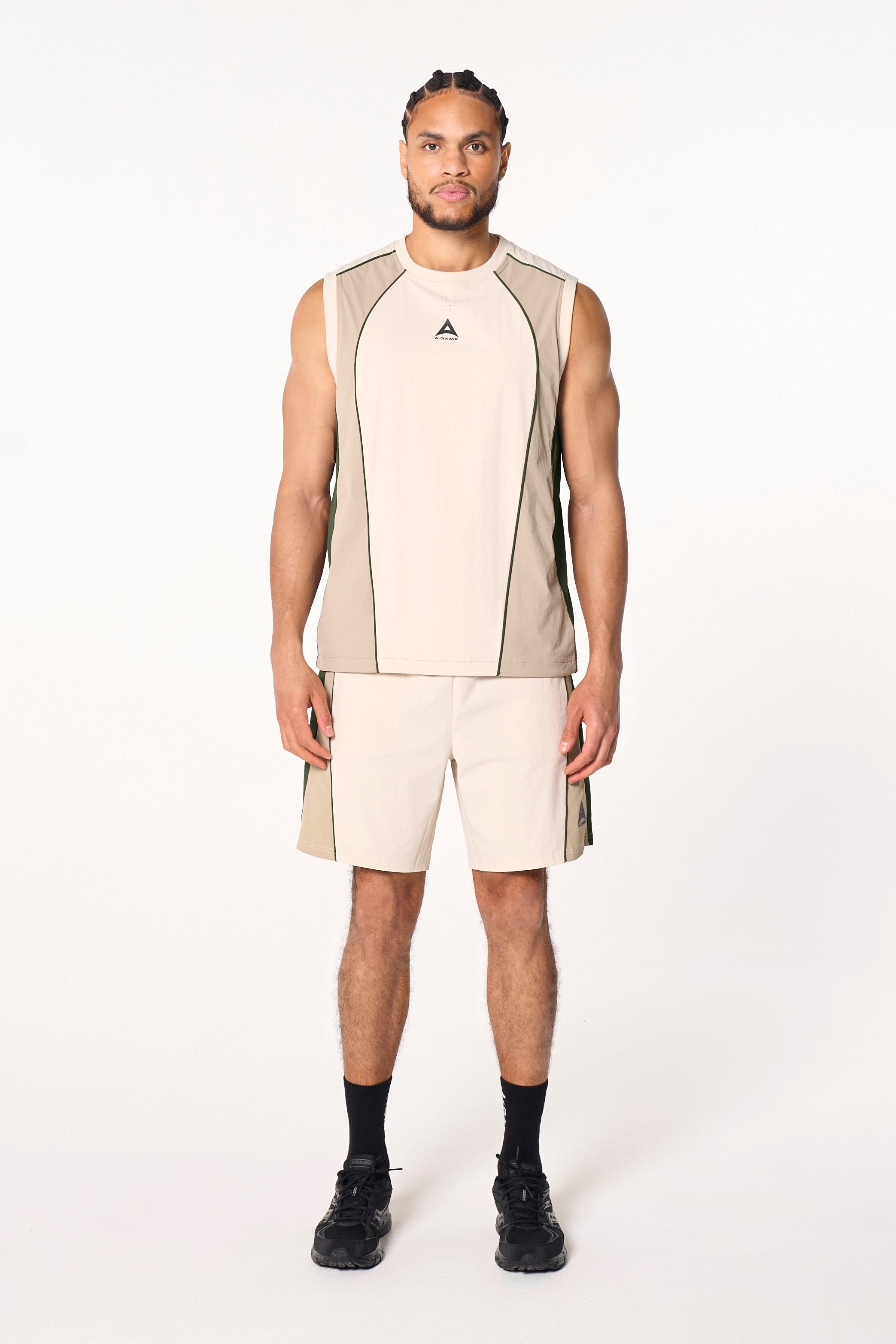 Men's Textured Shorts - Beige / Mid Brown