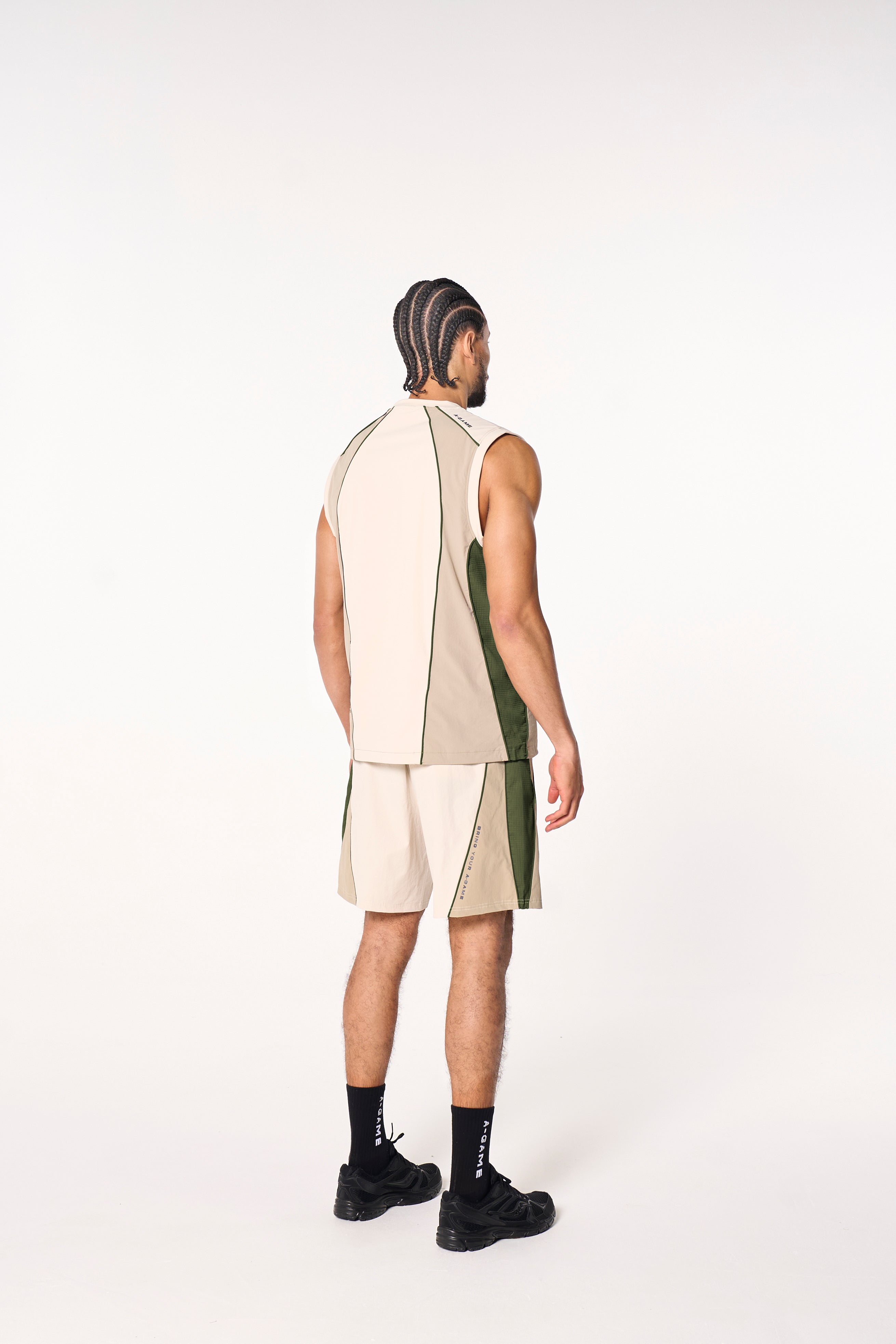 Men's Textured Shorts - Beige / Mid Brown