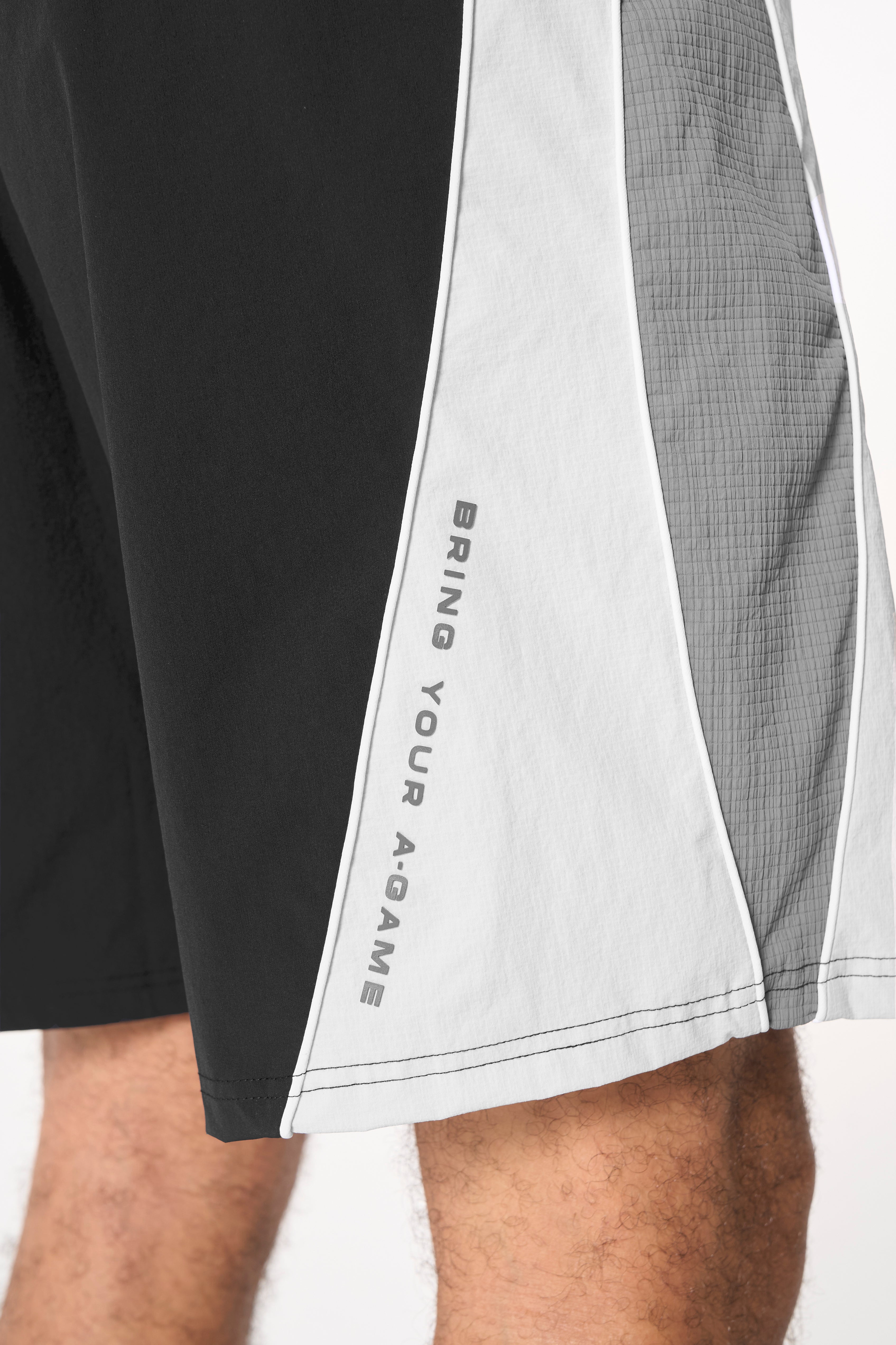 Men's Textured Shorts - Black / Light Grey