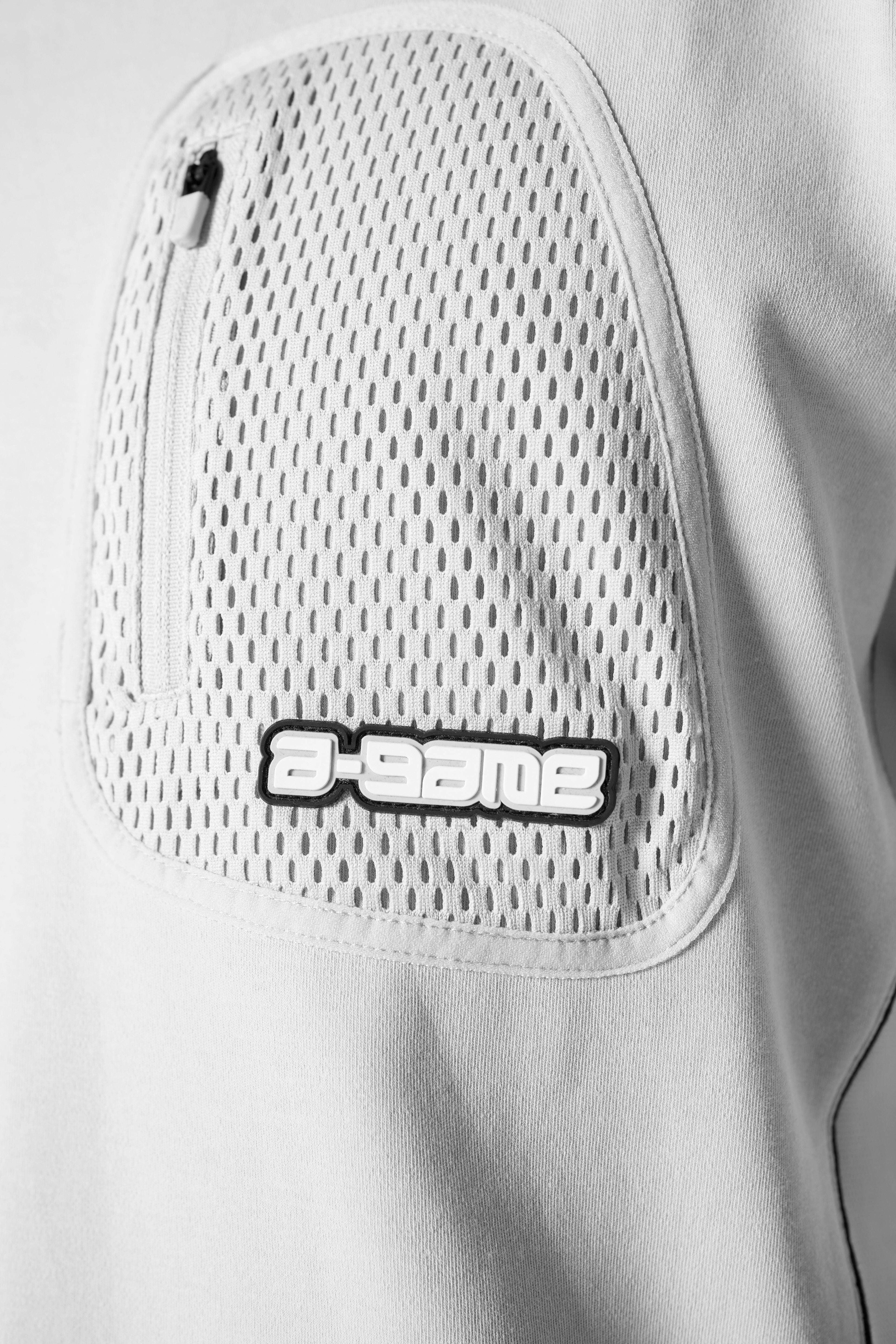 Men's Seam Detail Tech T-Shirt - Grey