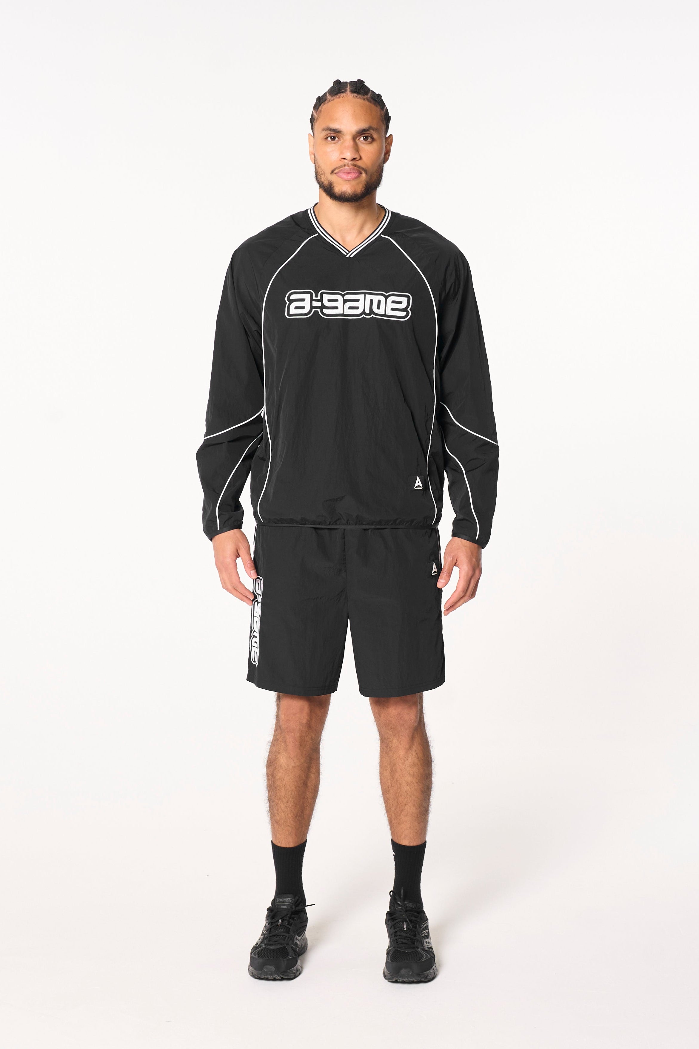 Men's Woven Tech Popper Shorts - Black