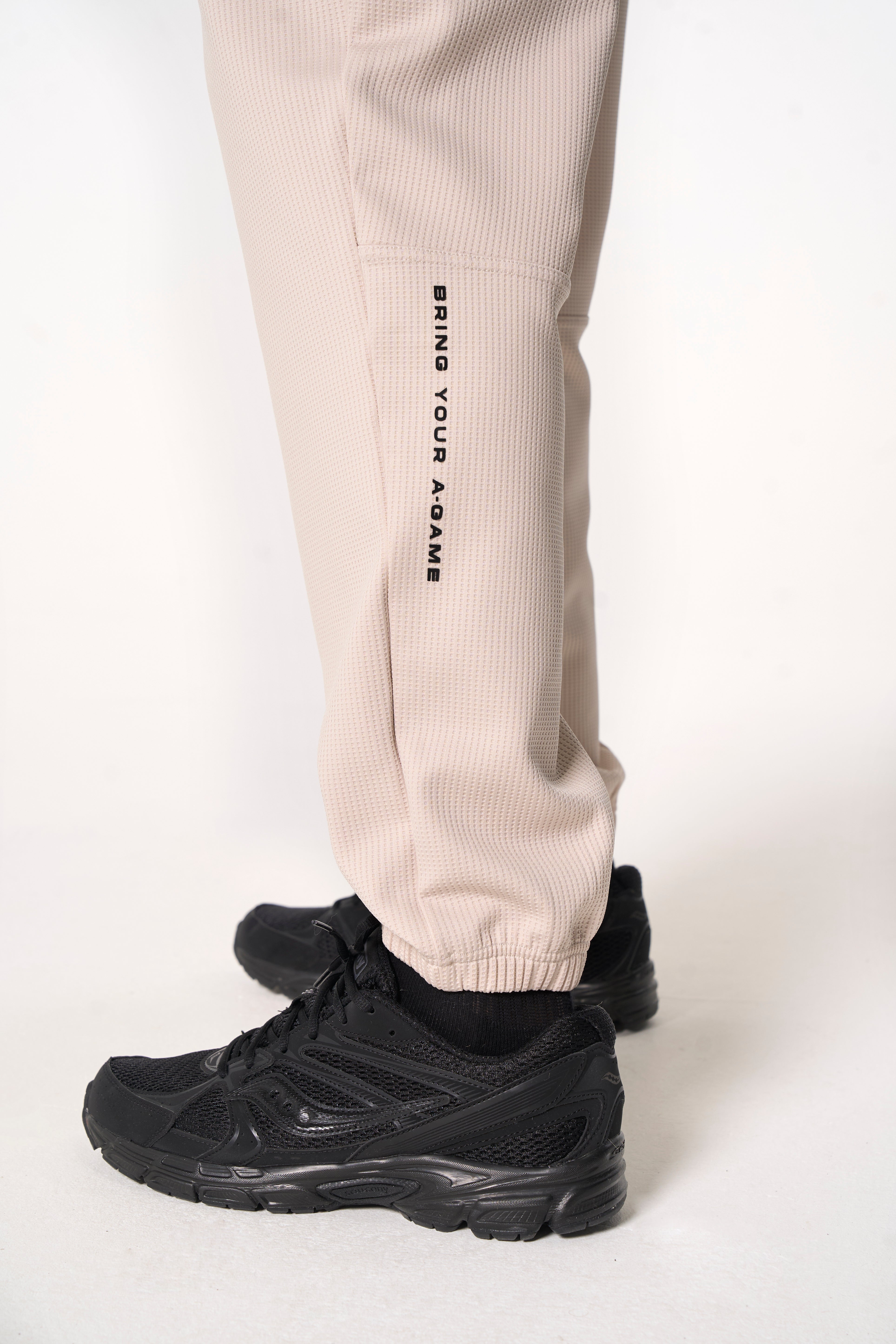 MENS LIFEWEAR WAFFLE TECH JOGGERS - BEIGE