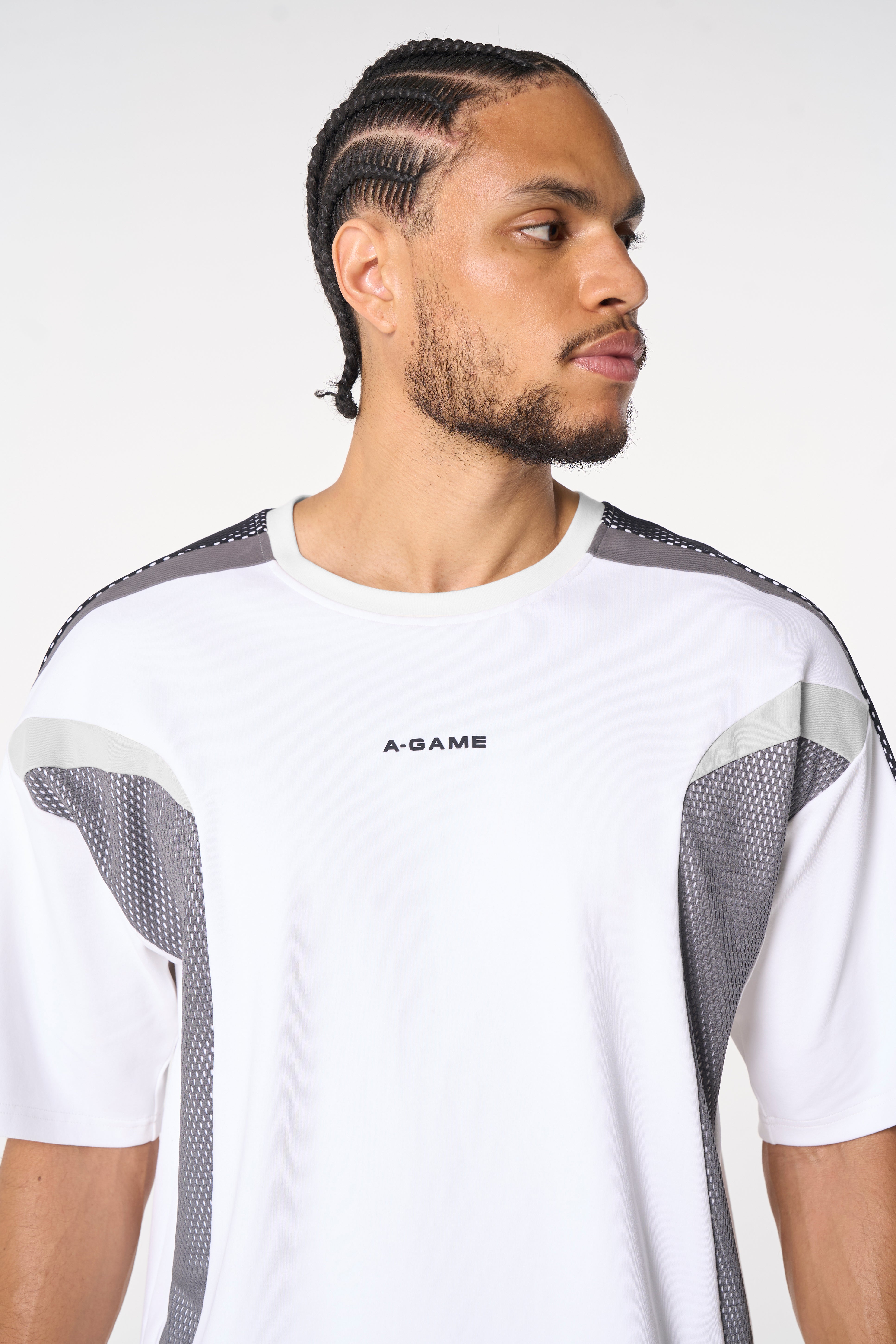 MENS LIFEWEAR PANELLED MESH SPORT T-SHIRT - WHITE / CHARCOAL