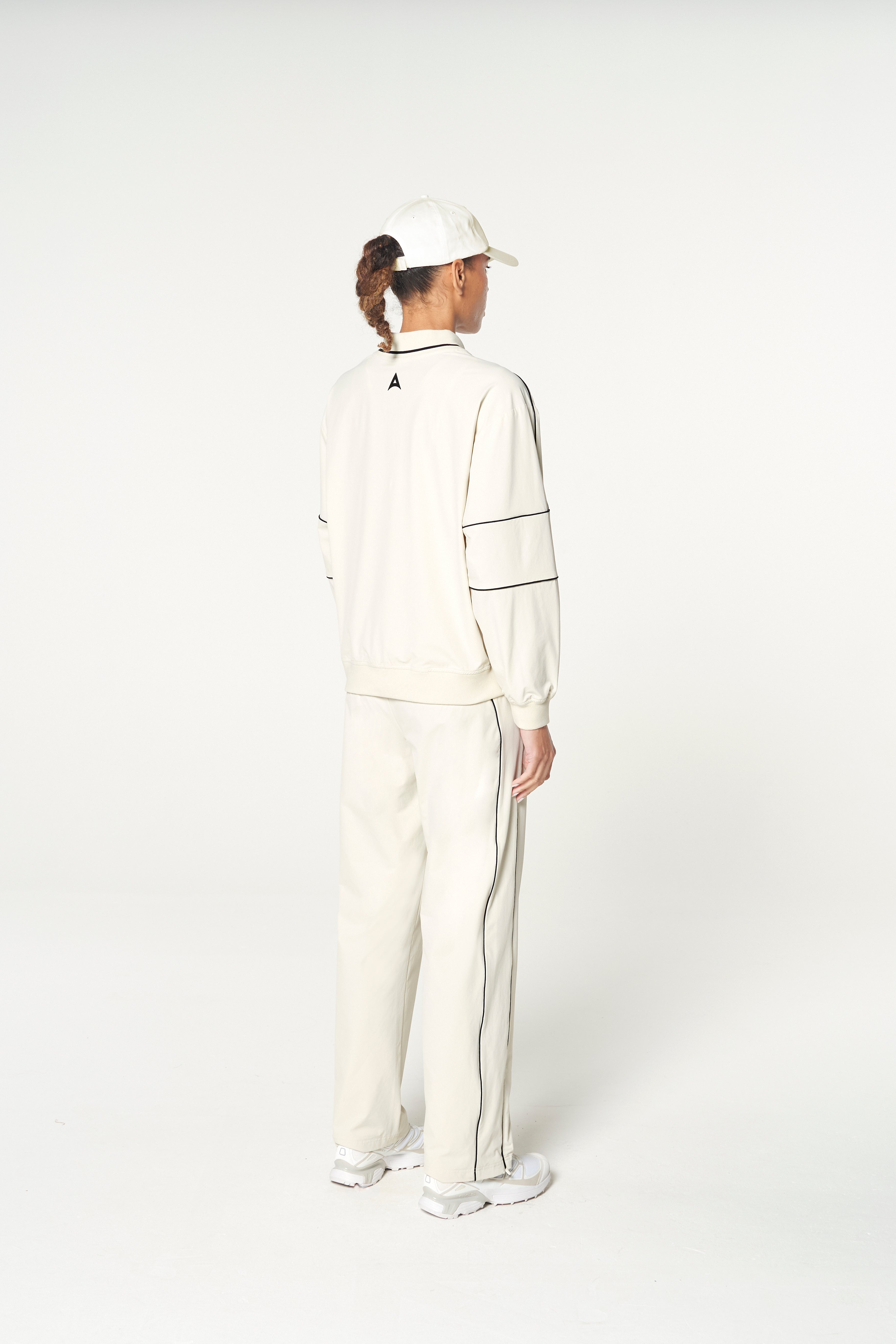 WOMENS LIFEWEAR WOVEN PULLOVER - ECRU