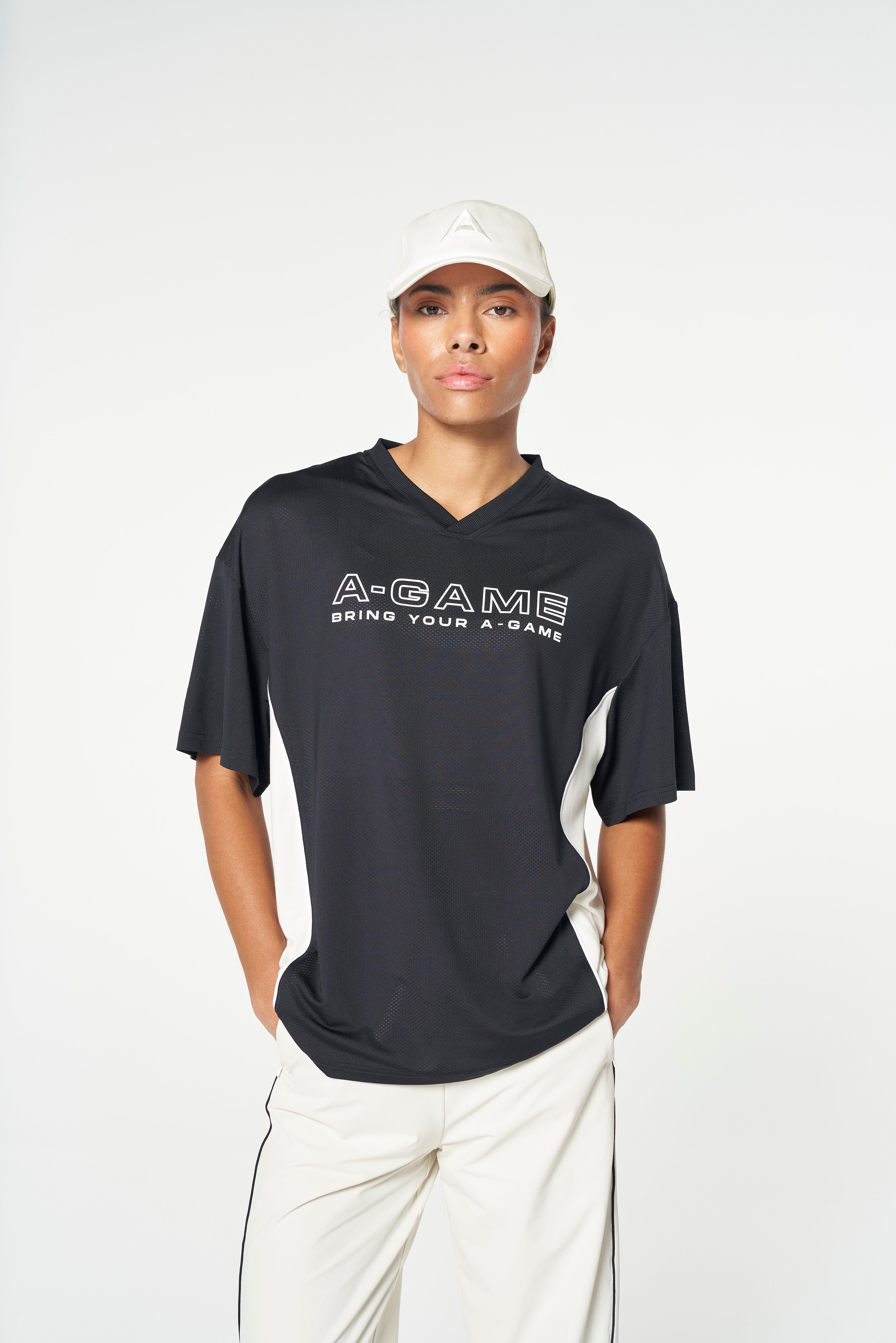 WOMENS LIFEWEAR FOOTBALL T-SHIRT - BLACK