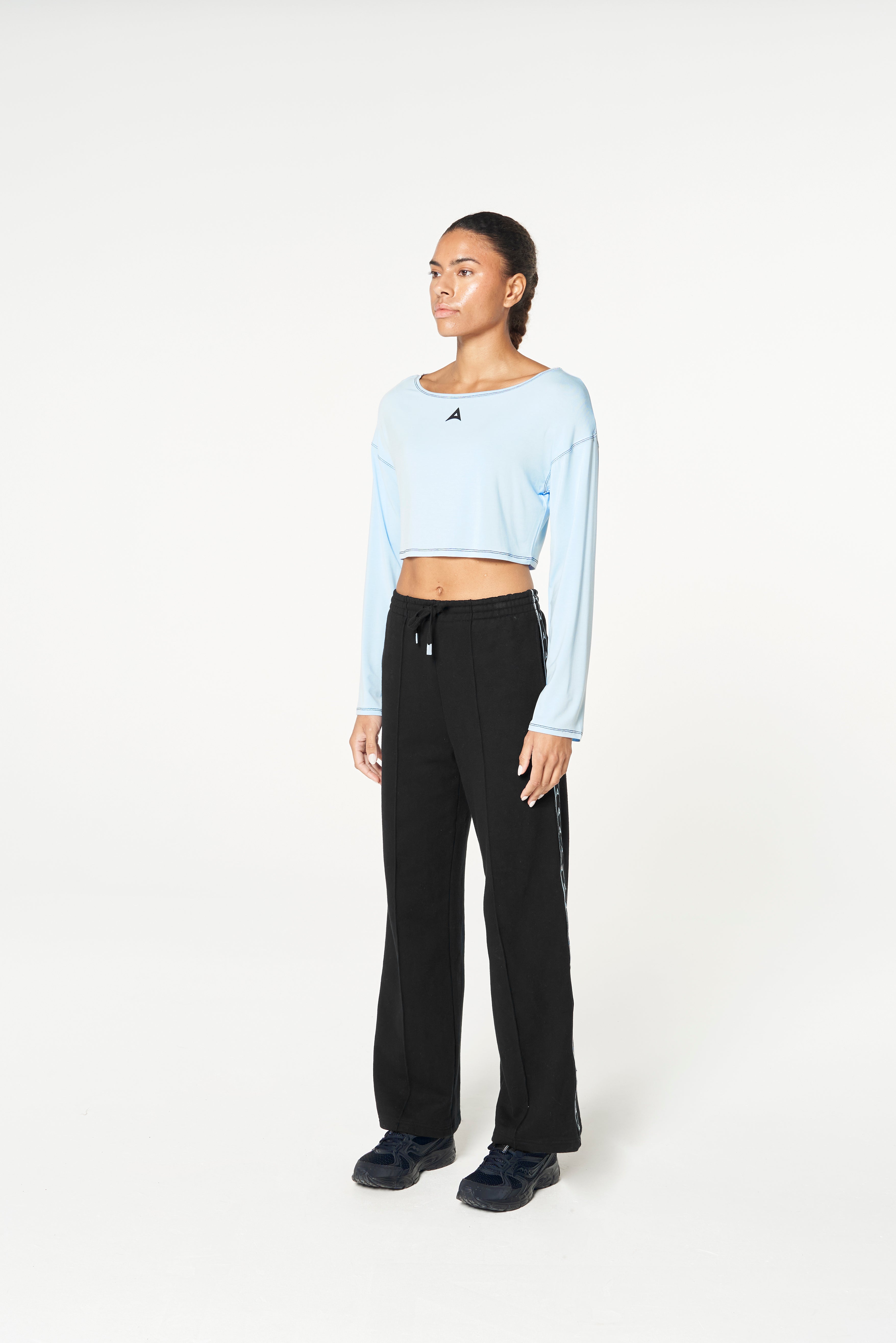 Women's Wide Sleeve Sweater - Pale Blue