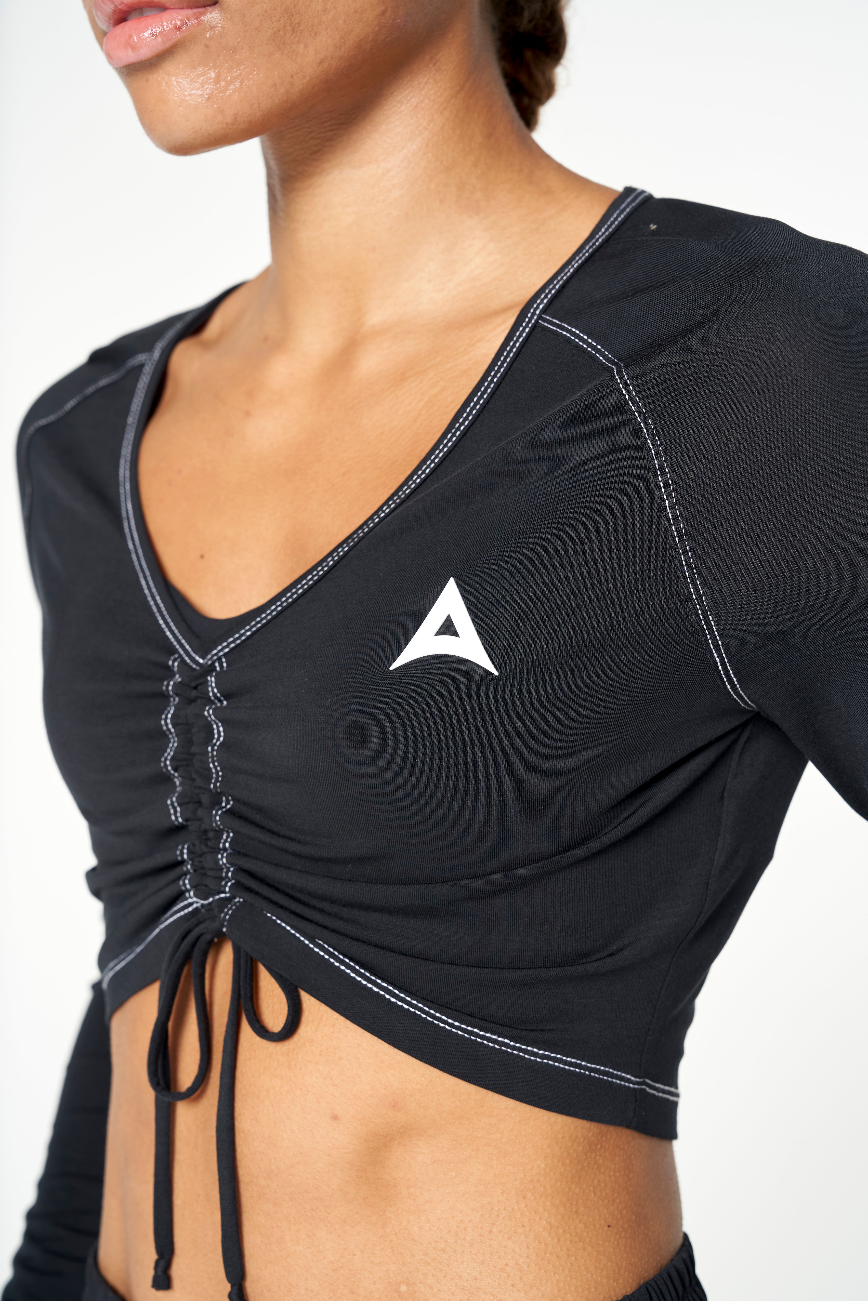 WOMENS LIFEWEAR RUCHED FRONT LONG SLEEVE - BLACK