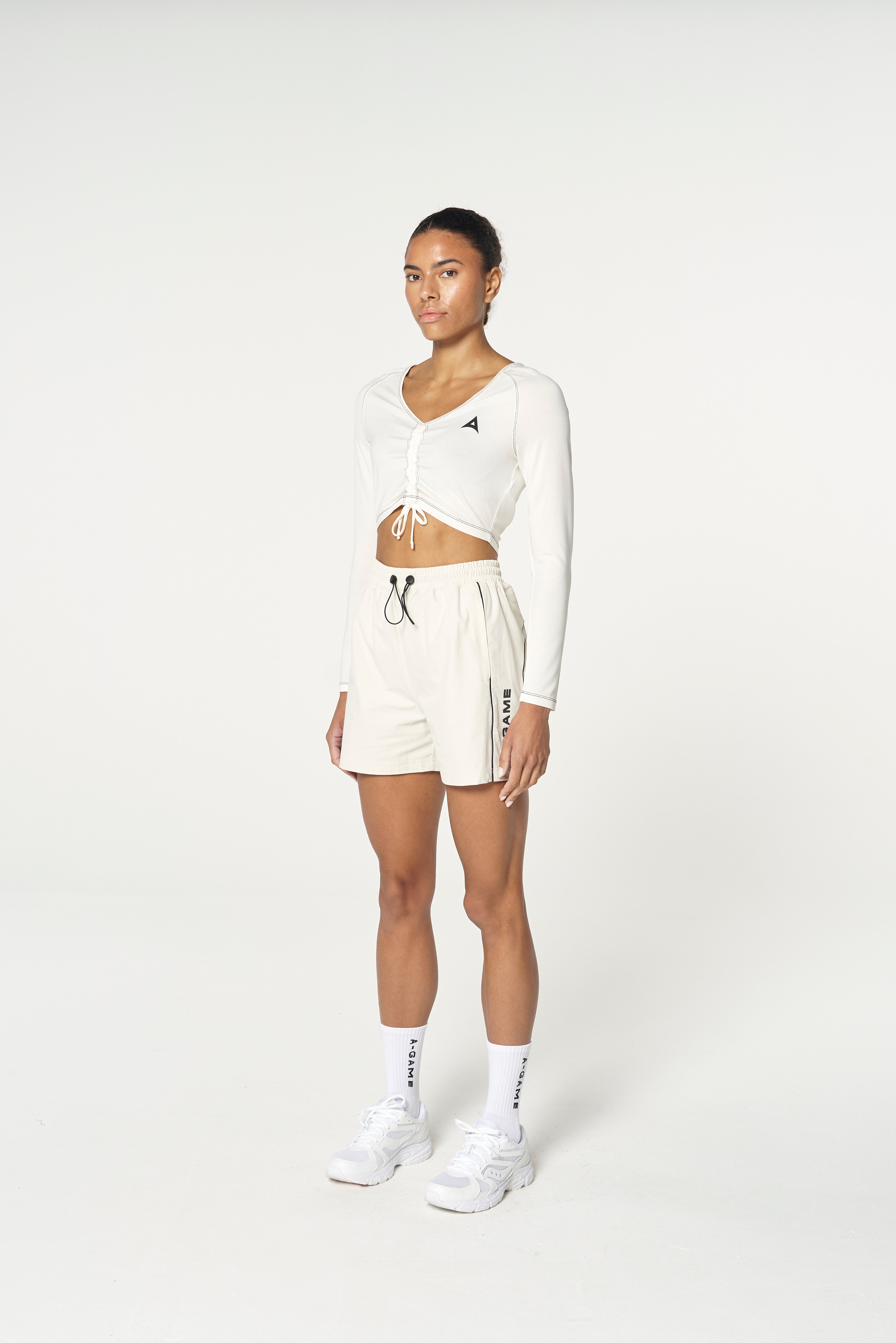 WOMENS LIFEWEAR WOVEN SHORTS - ECRU