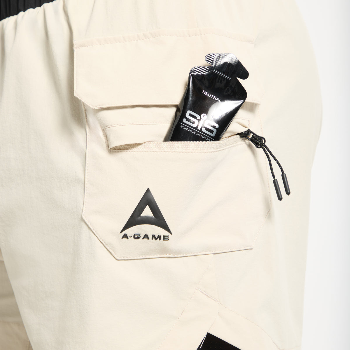 Men's 2-in-1 Cargo Shorts - Beige / Black