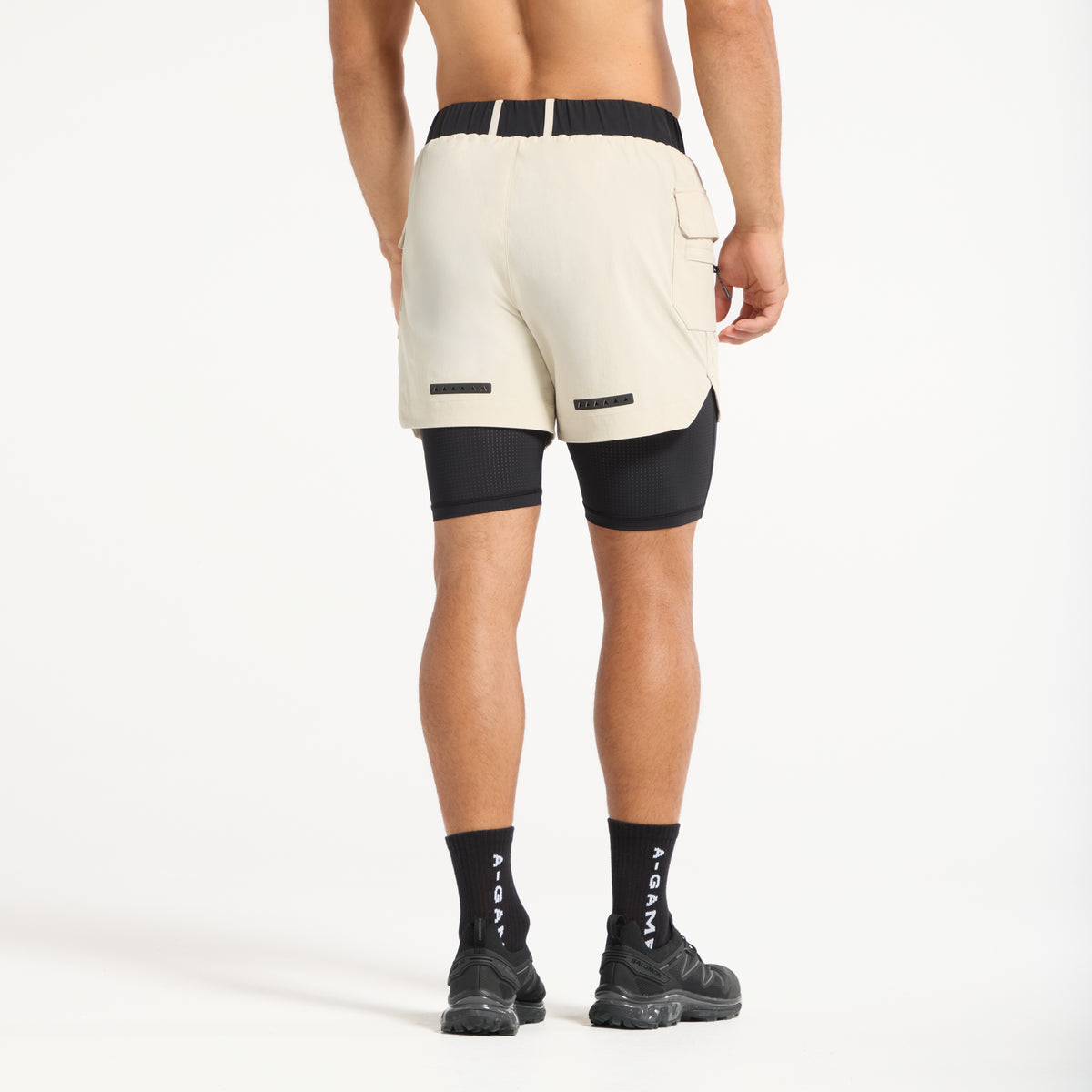 Men's 2-in-1 Cargo Shorts - Beige / Black