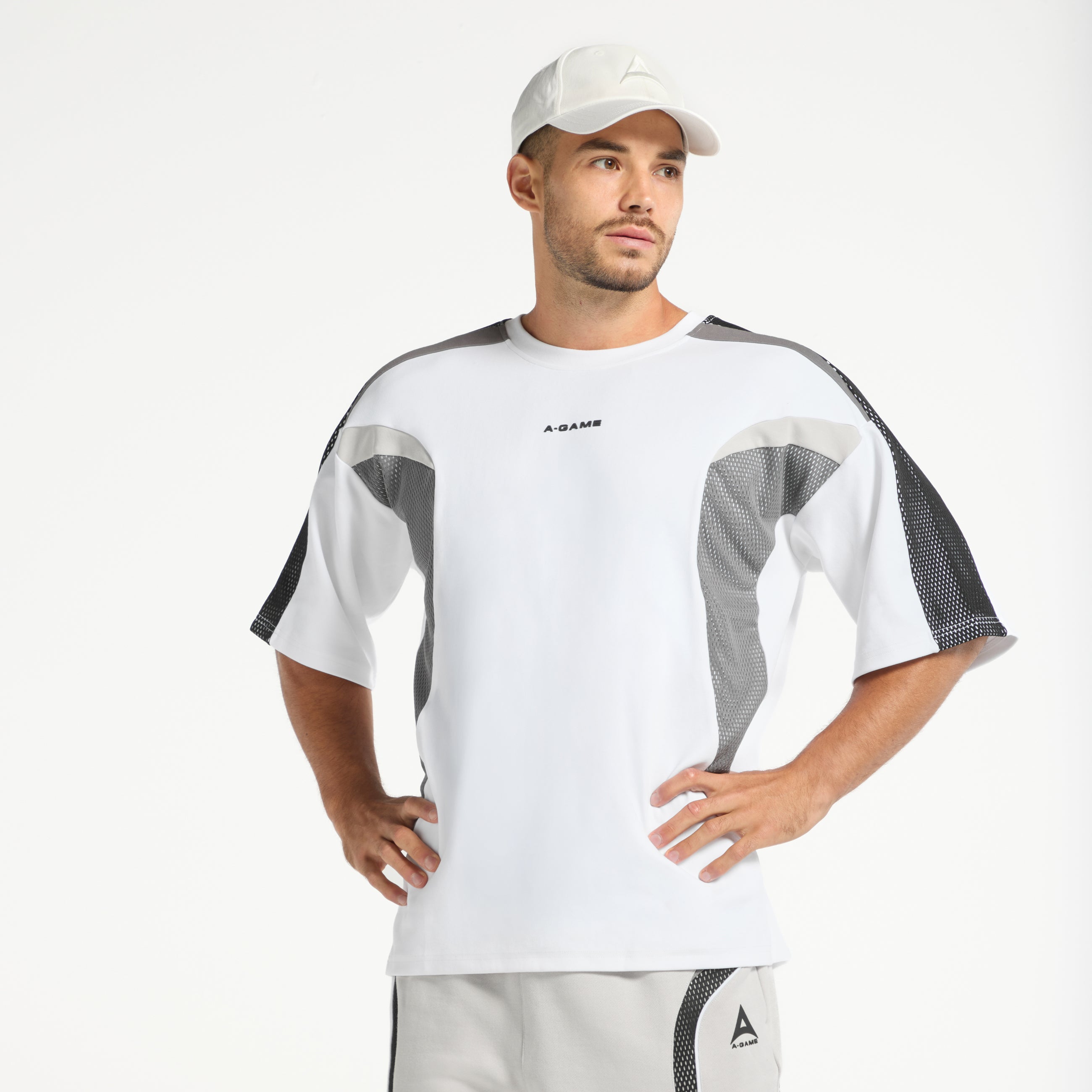 Men's Panelled Mesh Sport T-Shirt - White / Charcoal