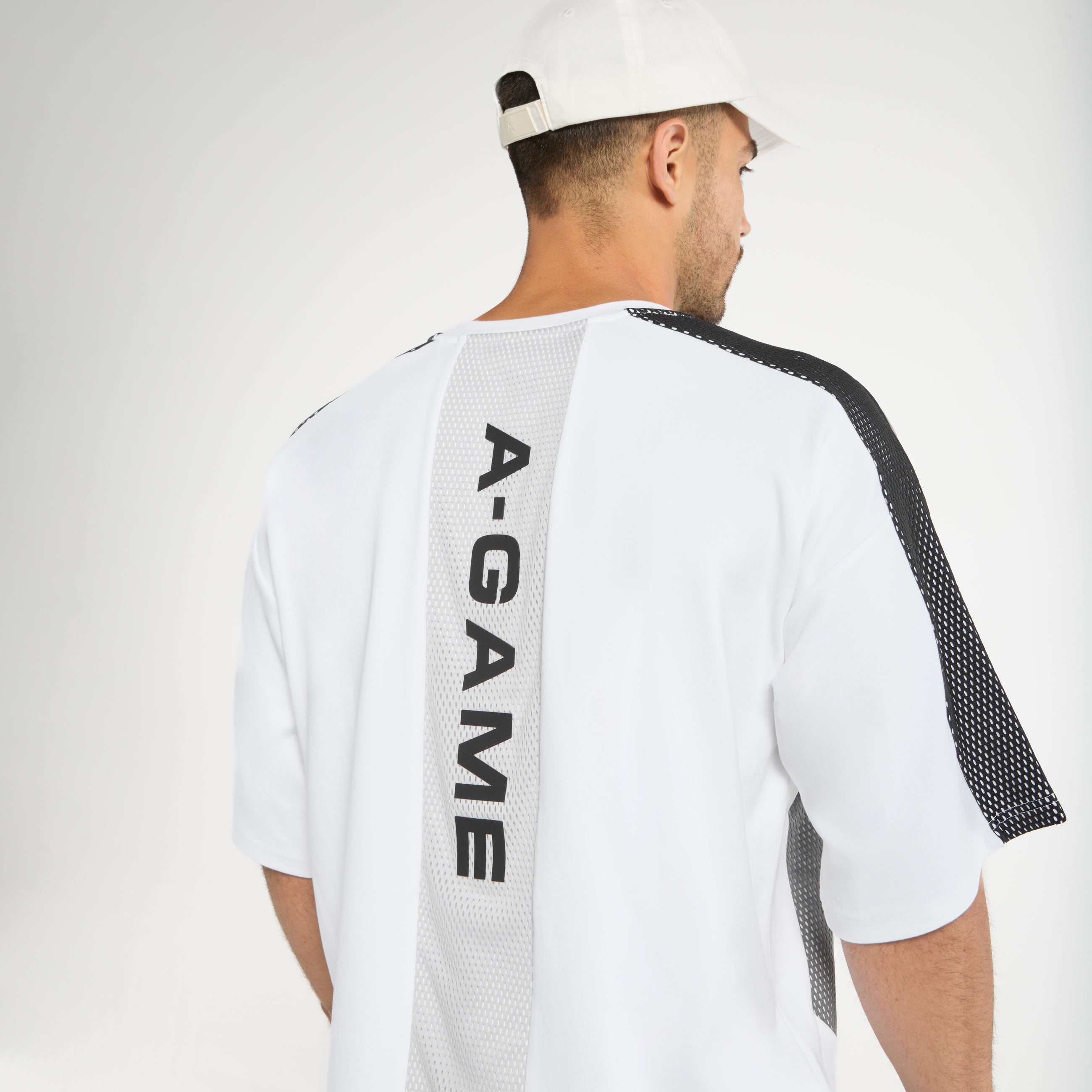 Men's Panelled Mesh Sport T-Shirt - White / Charcoal