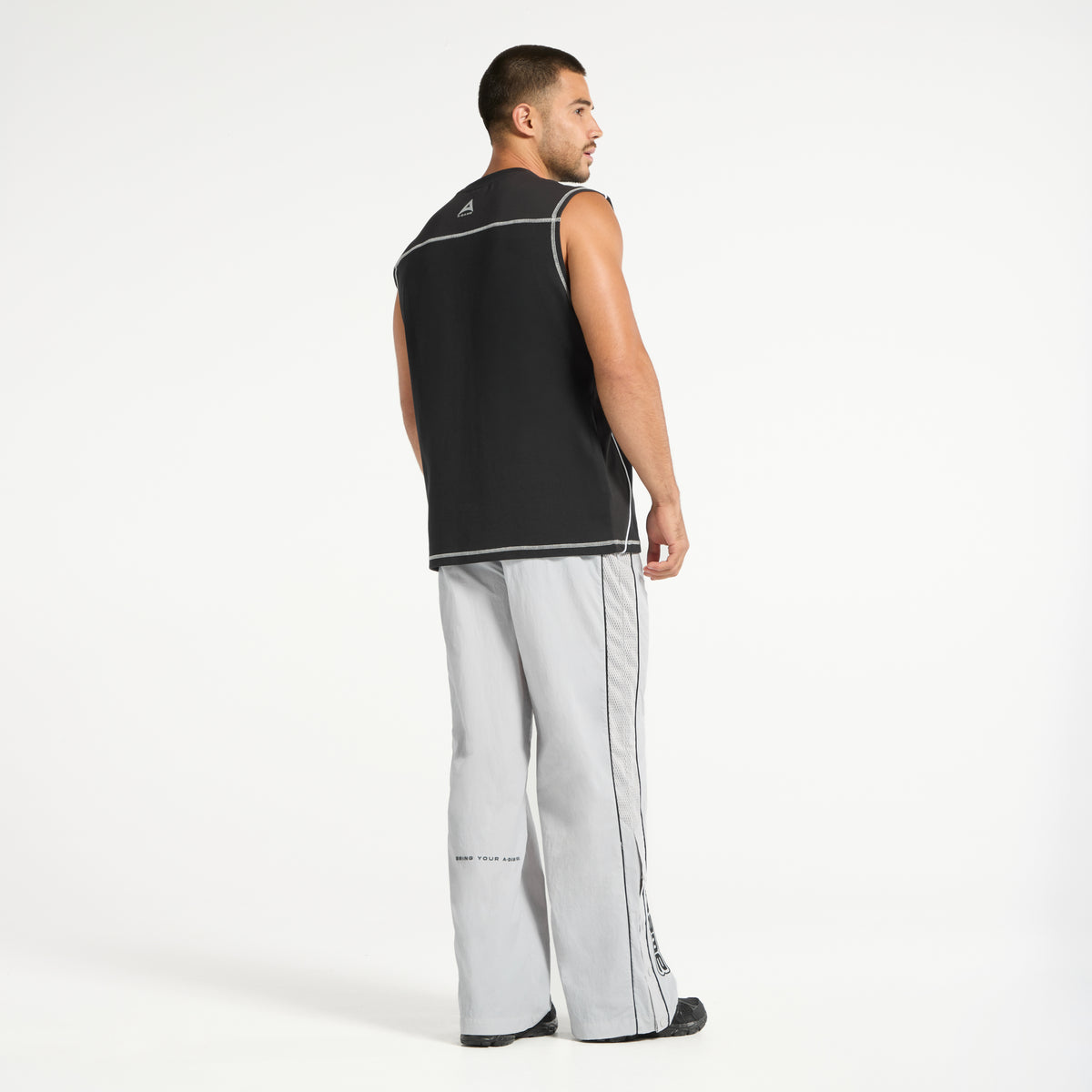Men's Seam Detail Tech T-Shirt - Black