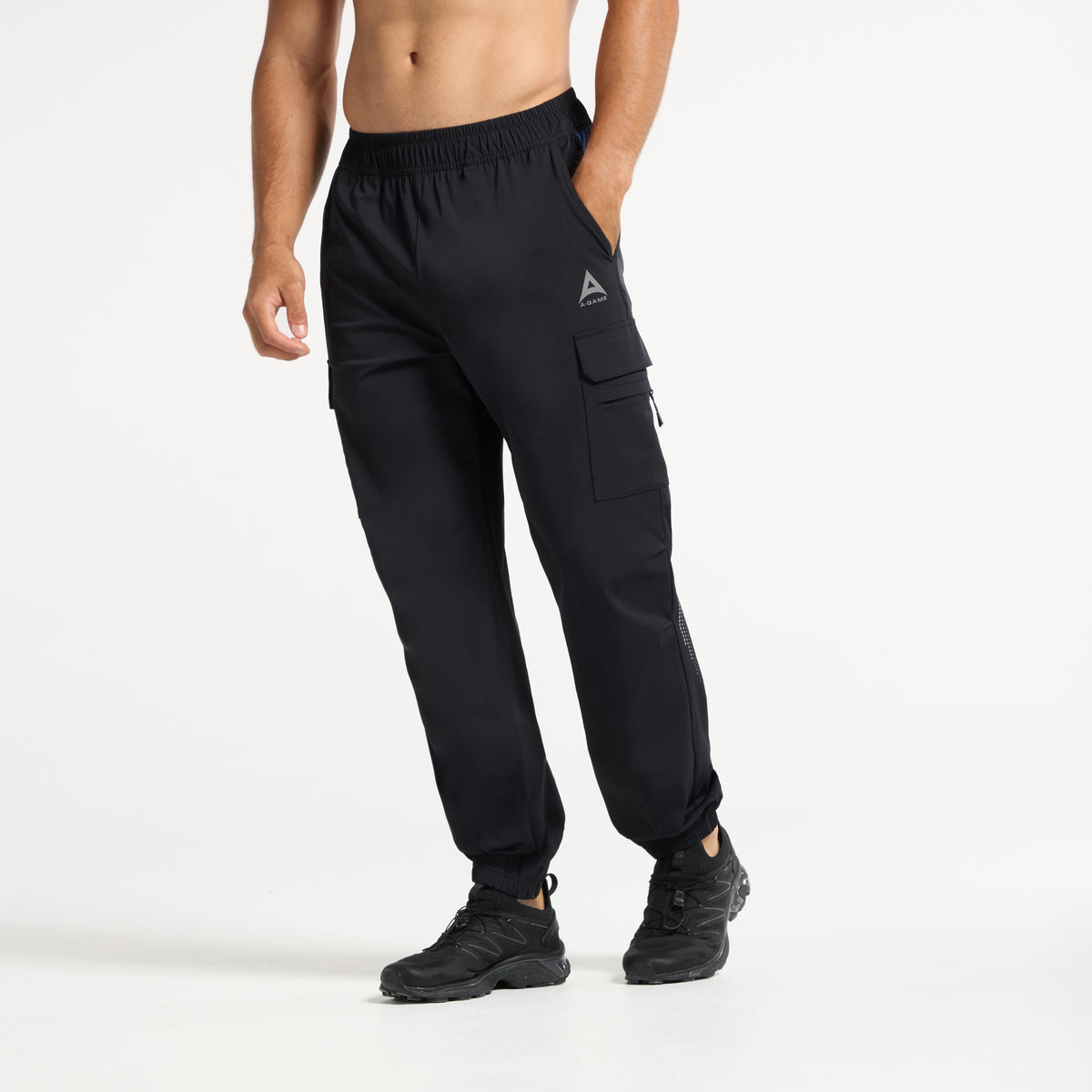 Men's Cargo Zip Pants - Black / Cobalt Blue