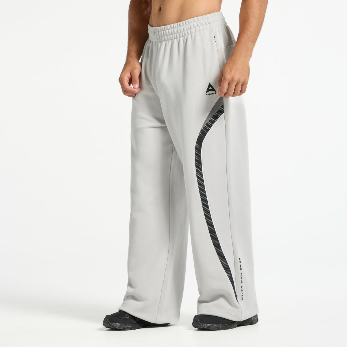 Men's Mesh Panelled Straight Leg Sweat Pants - Grey / Black