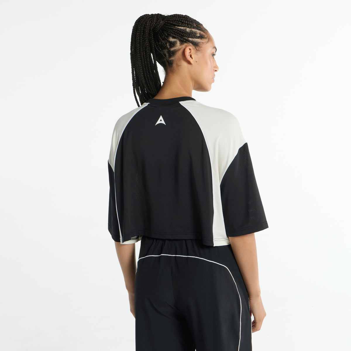 Women's Cropped Mesh Panel T-Shirt - Black