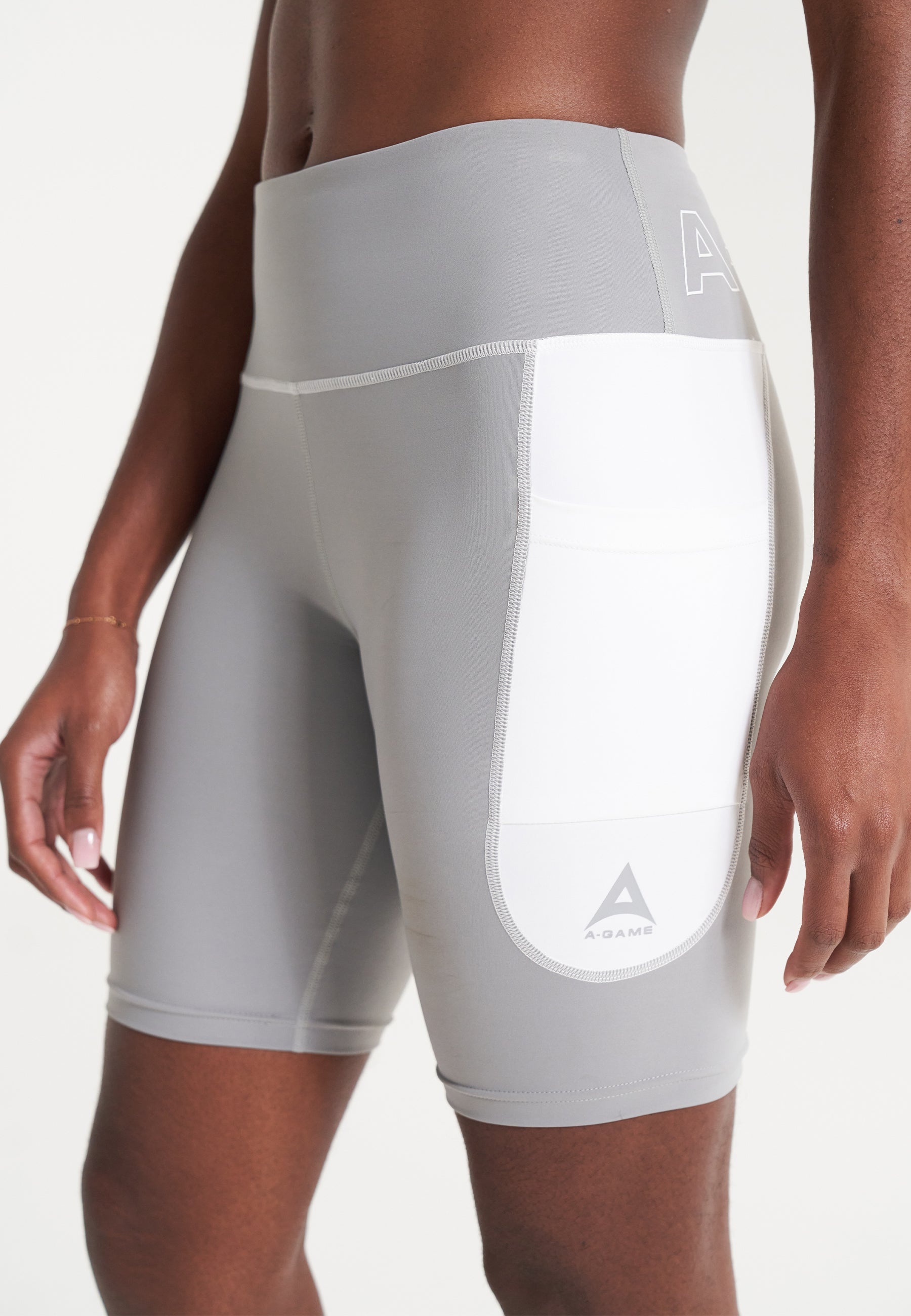 WOMENS A-GAME HIGH RISE BIKER SHORTS - WHITE/GREY