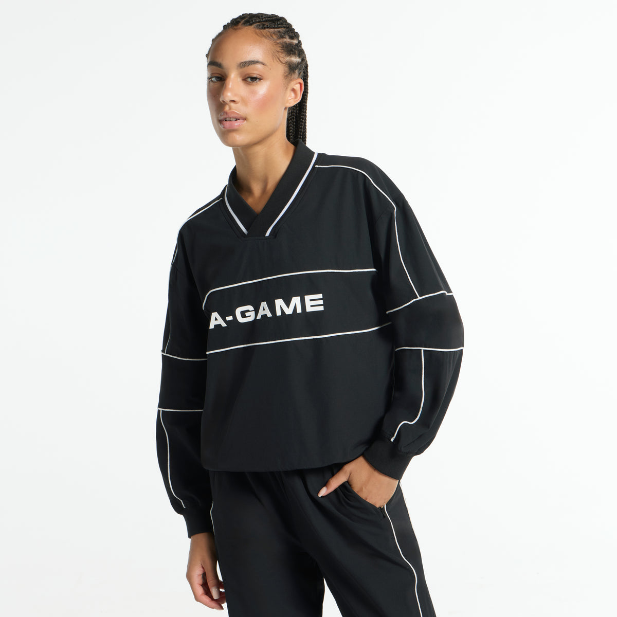 Women's Woven Pullover - Black