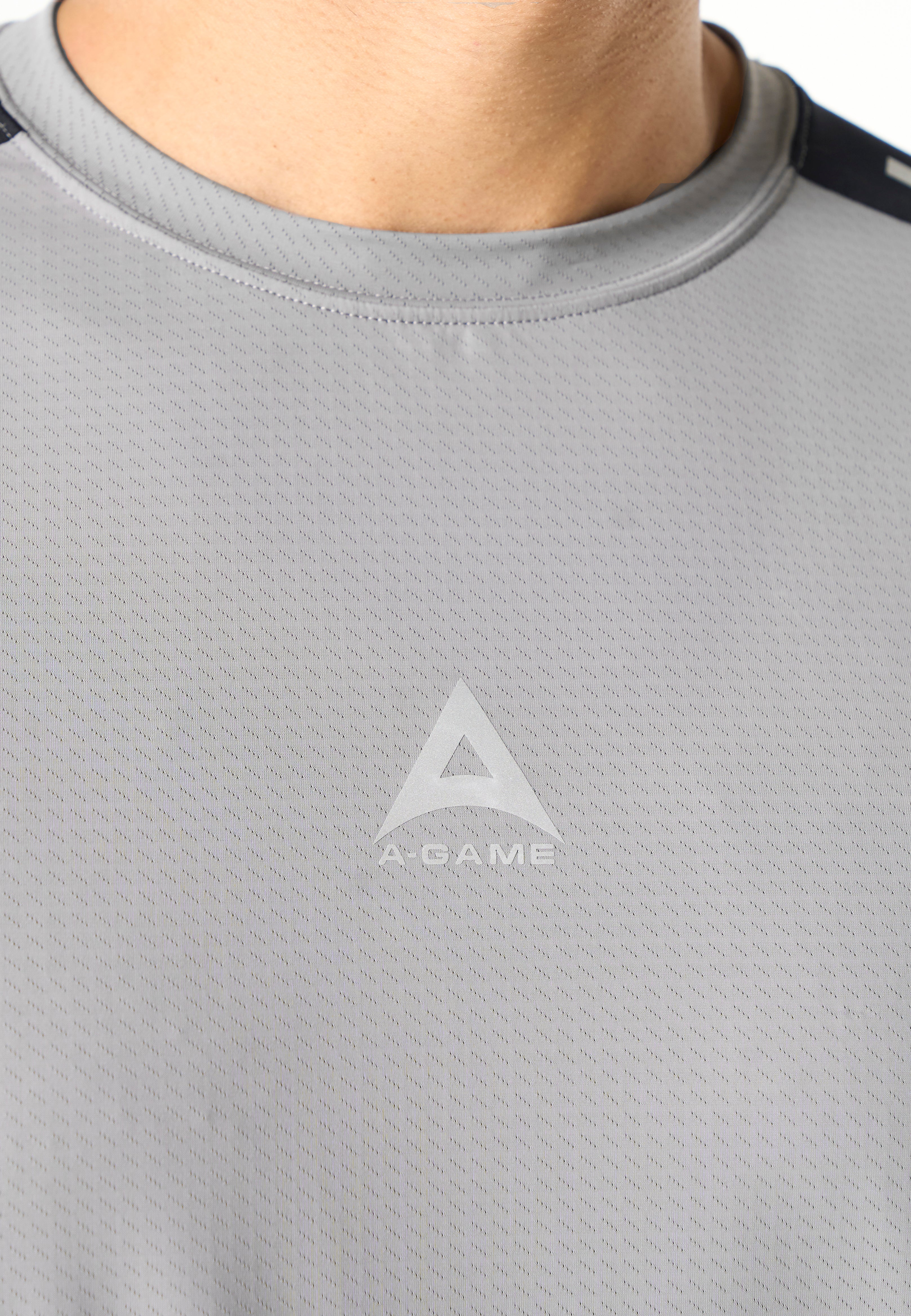 Men's Mesh T-Shirt - Grey / Black