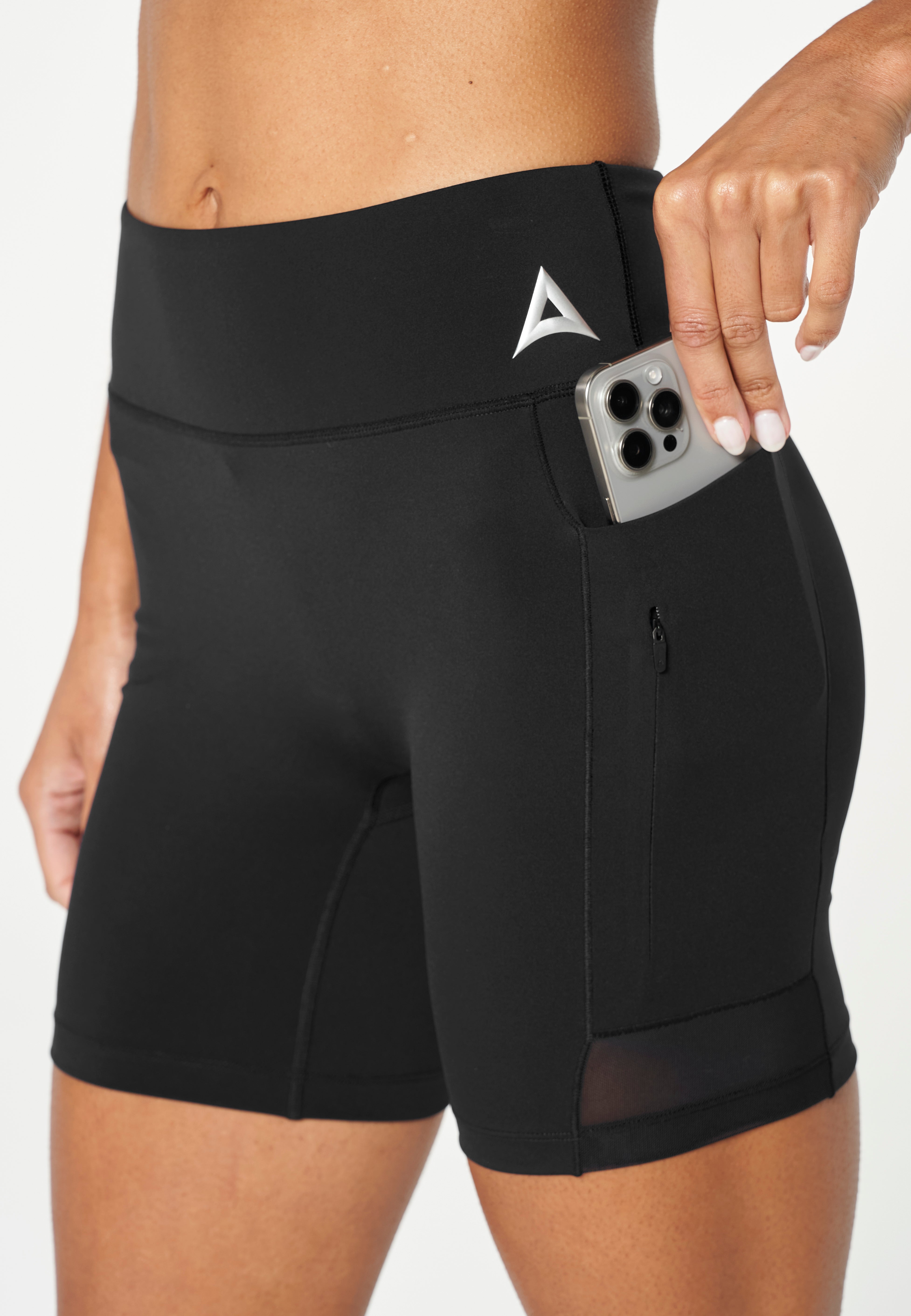 WOMENS REFLECTIVE RUNNING SHORTS - BLACK