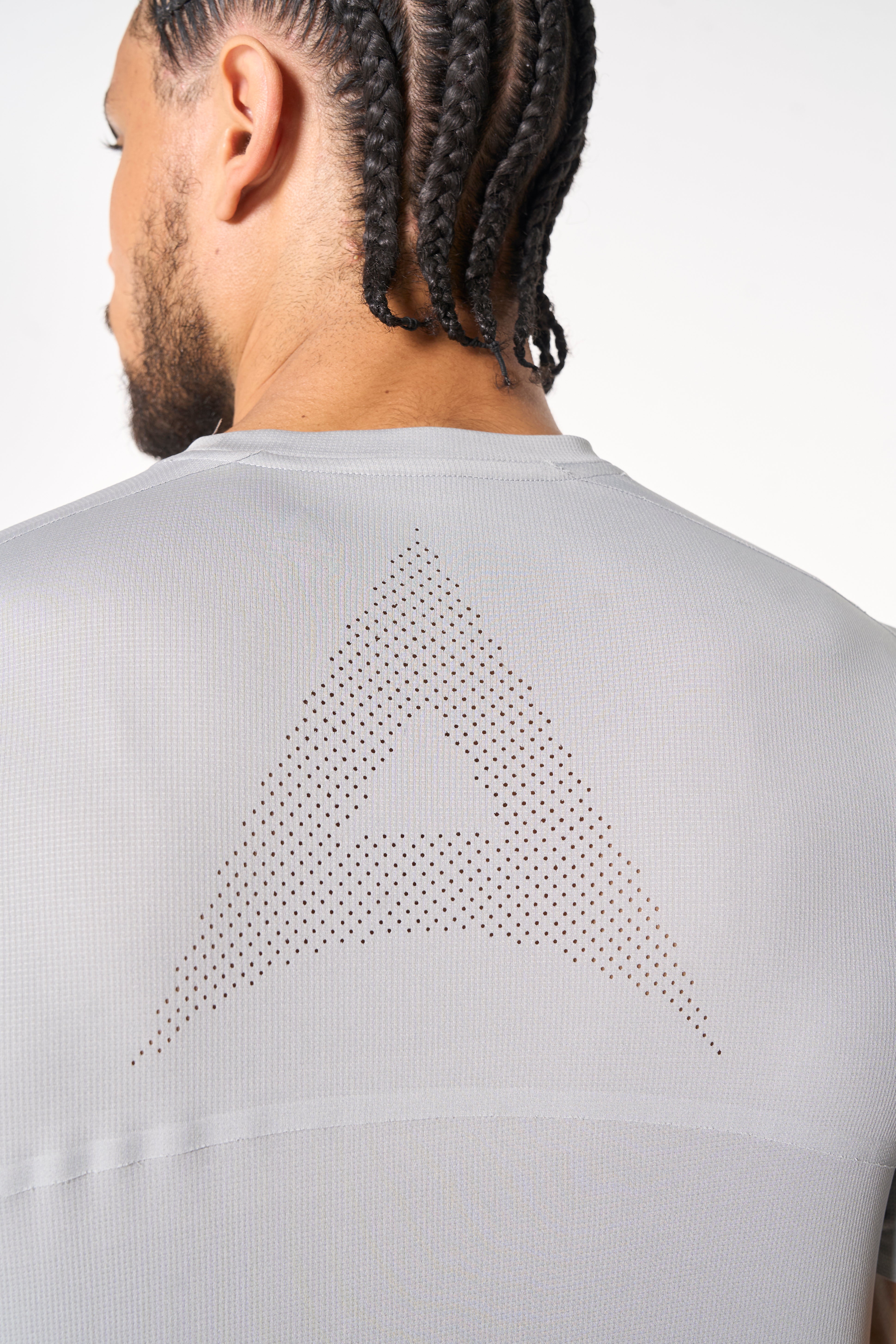 MENS A-GAME PERFORMANCE TRAINING T-SHIRT - STEEL GREY