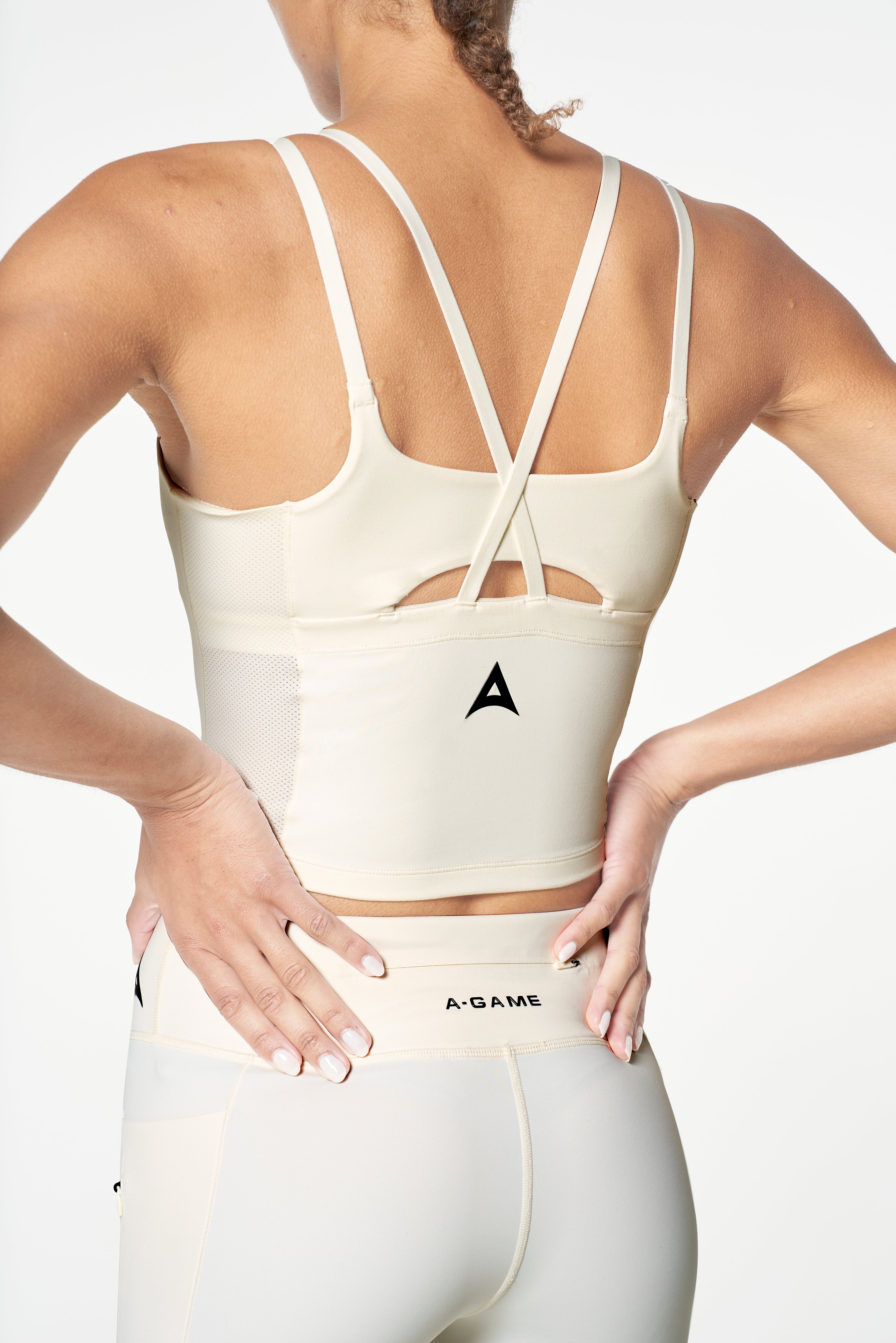 WOMENS TRAINING VEST - ECRU