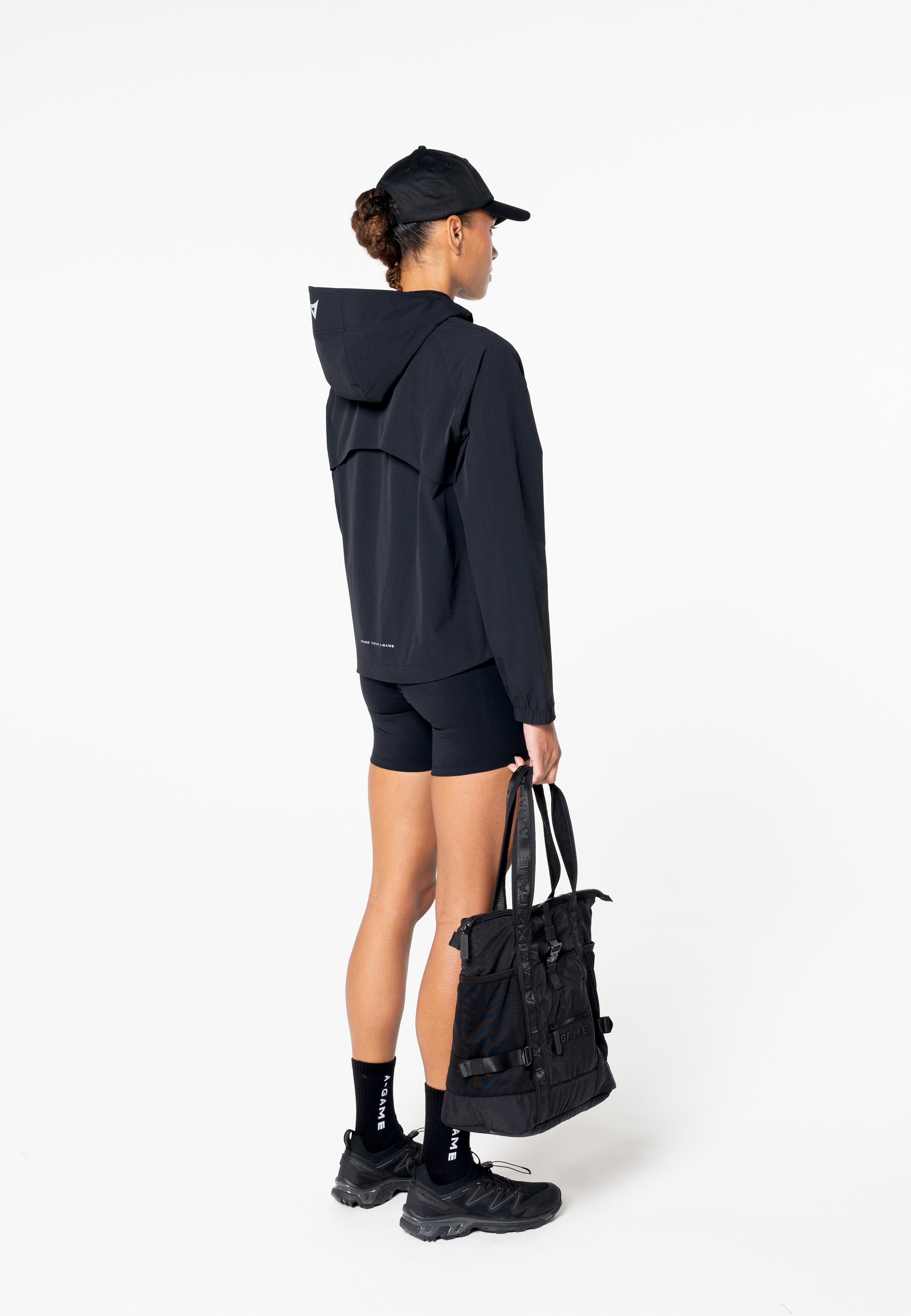 WOMENS LIGHTWEIGHT SHELL JACKET - BLACK