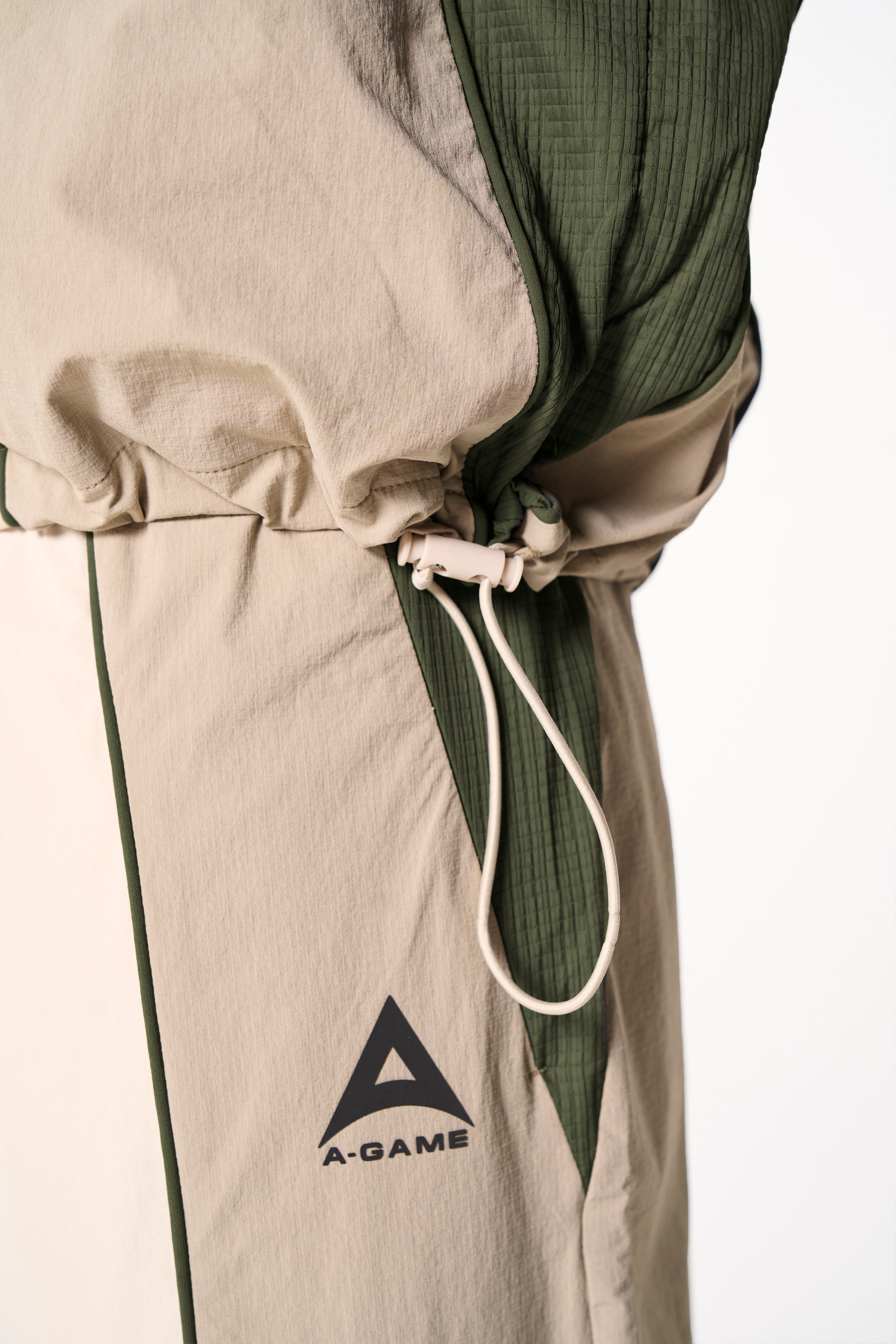 Men's Textured Sweatshirt - Beige / Mid Brown