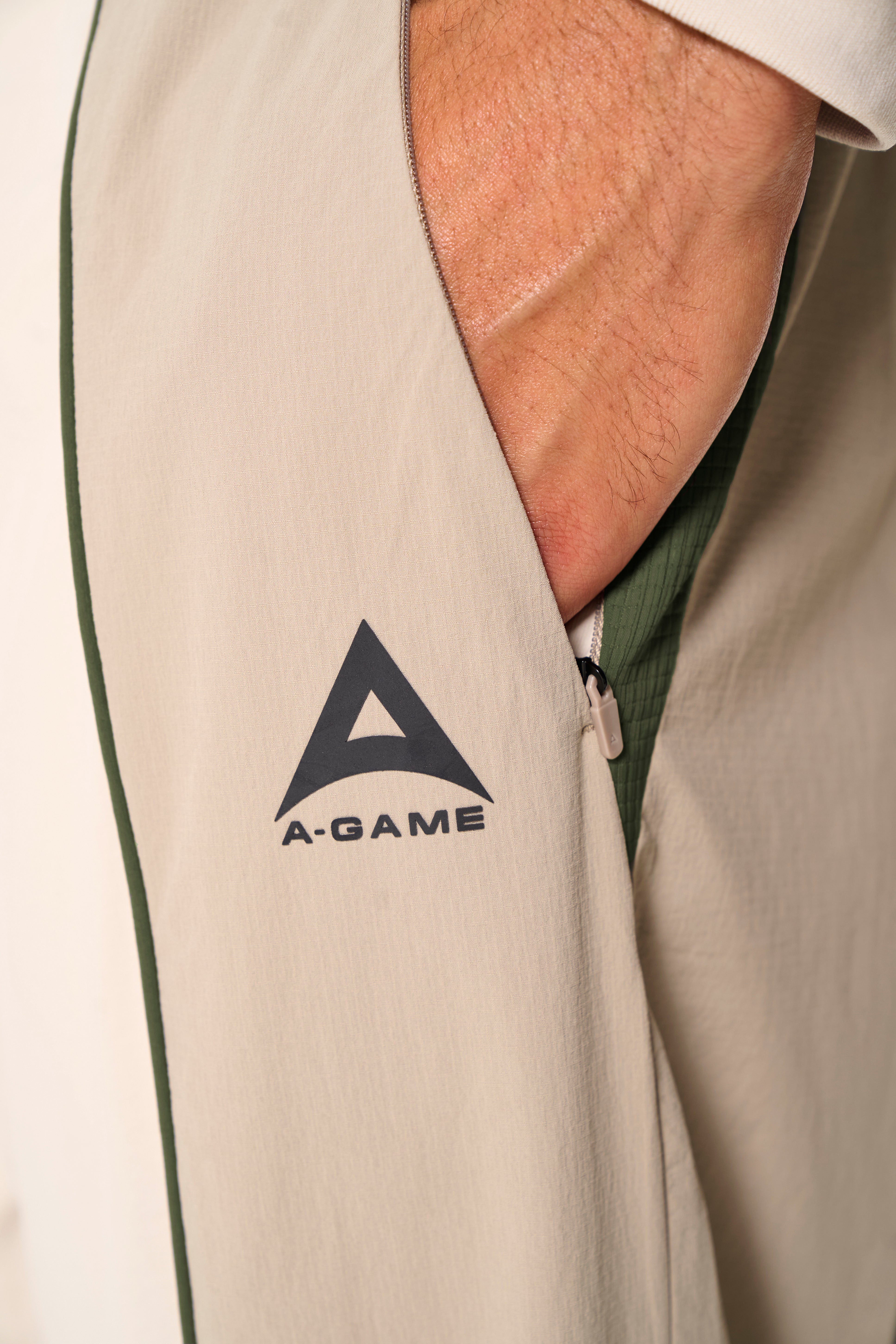 Men's Textured Track Pants - Beige / Mid Brown