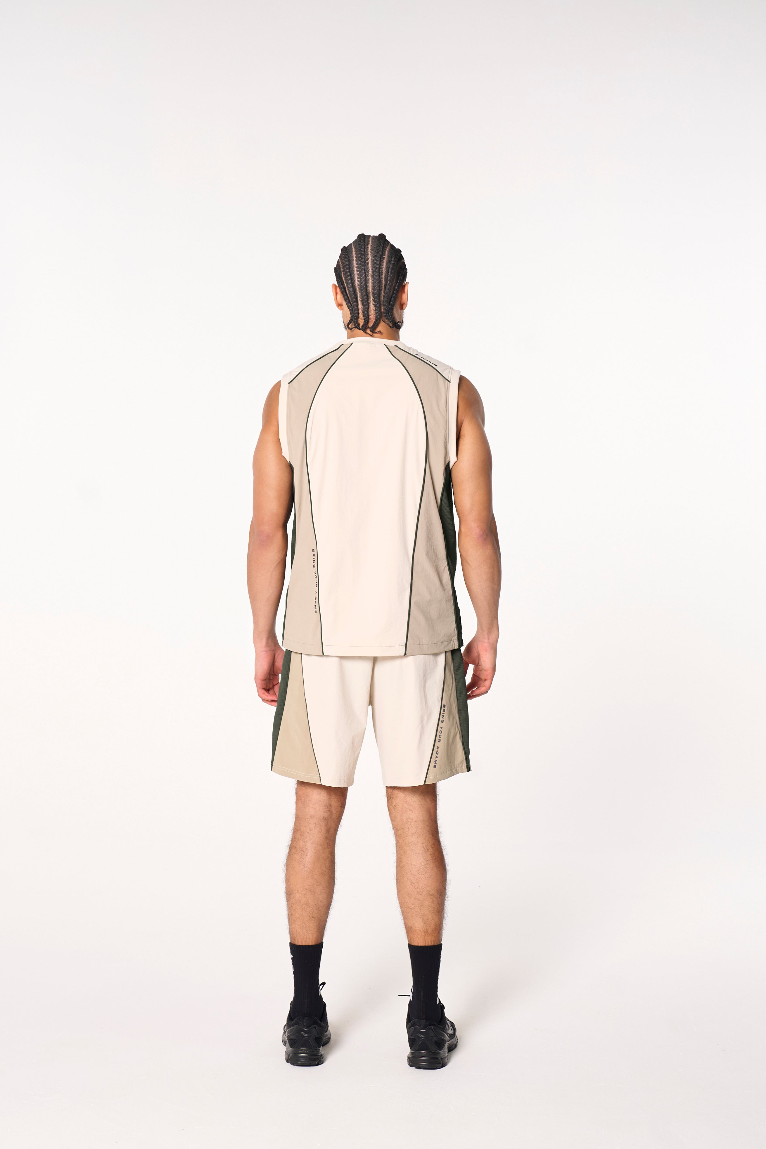 Men's Textured Shorts - Beige / Mid Brown