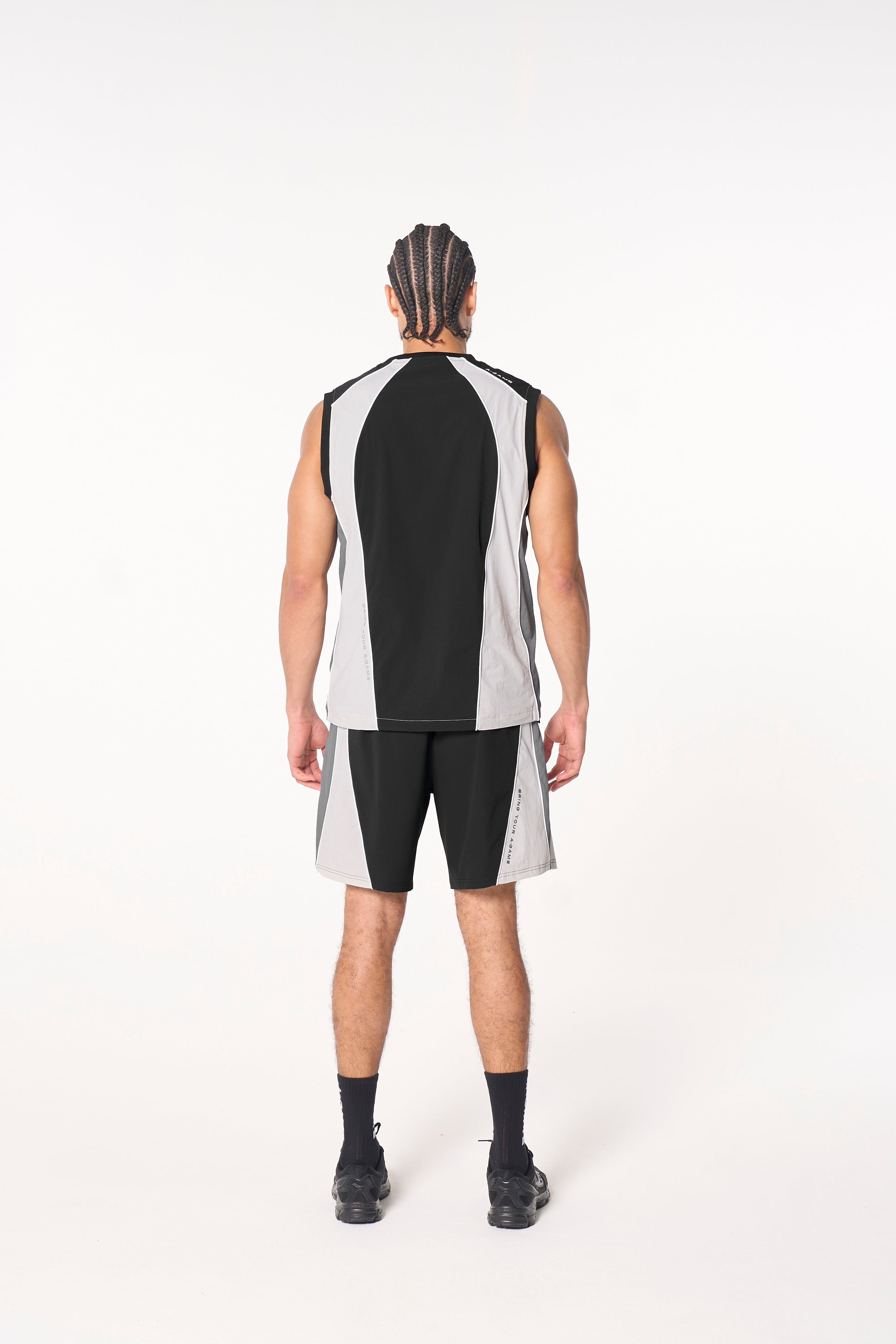 Men's Textured Shorts - Black / Light Grey