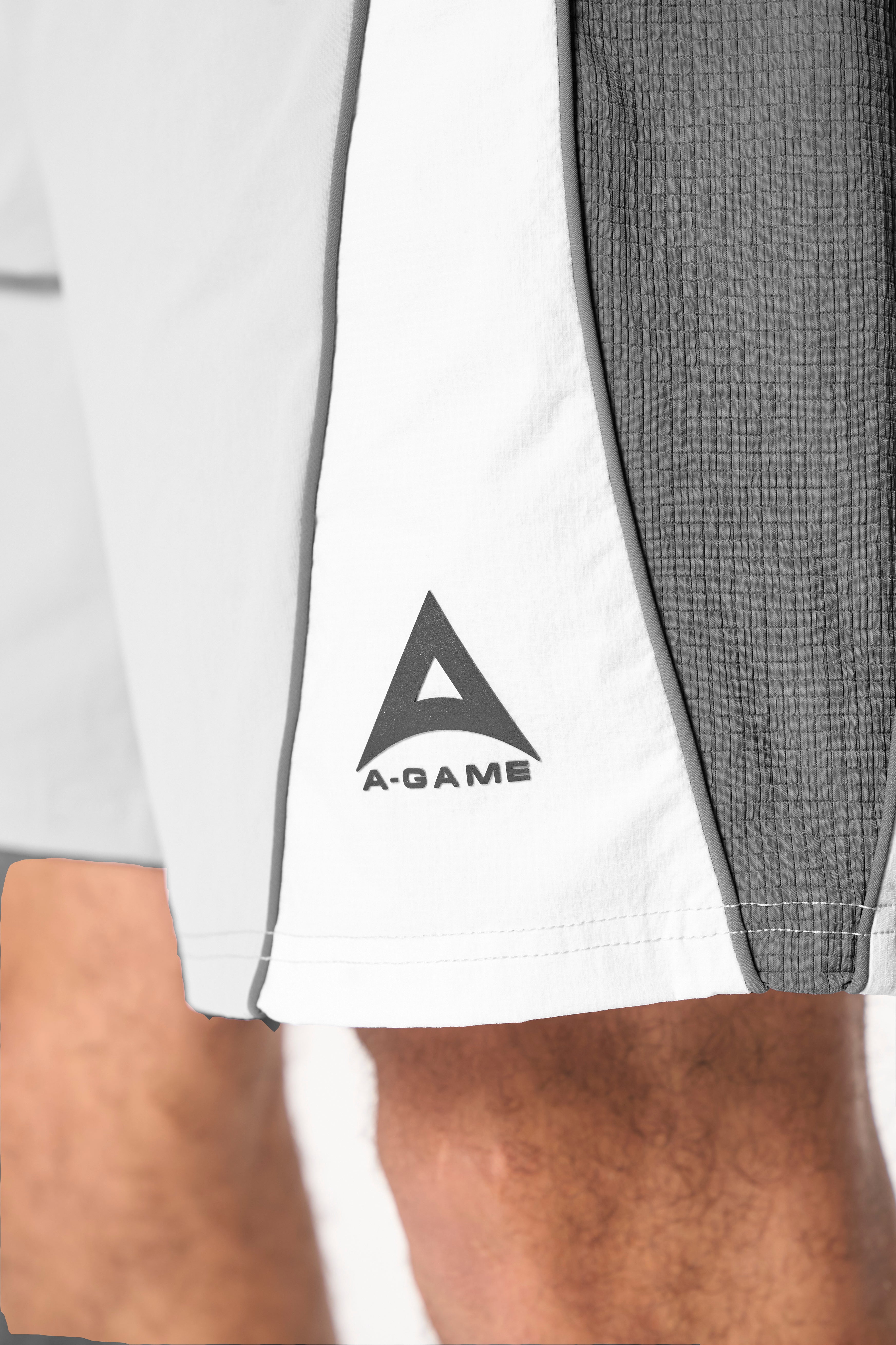 Men's Textured Shorts - Grey / White