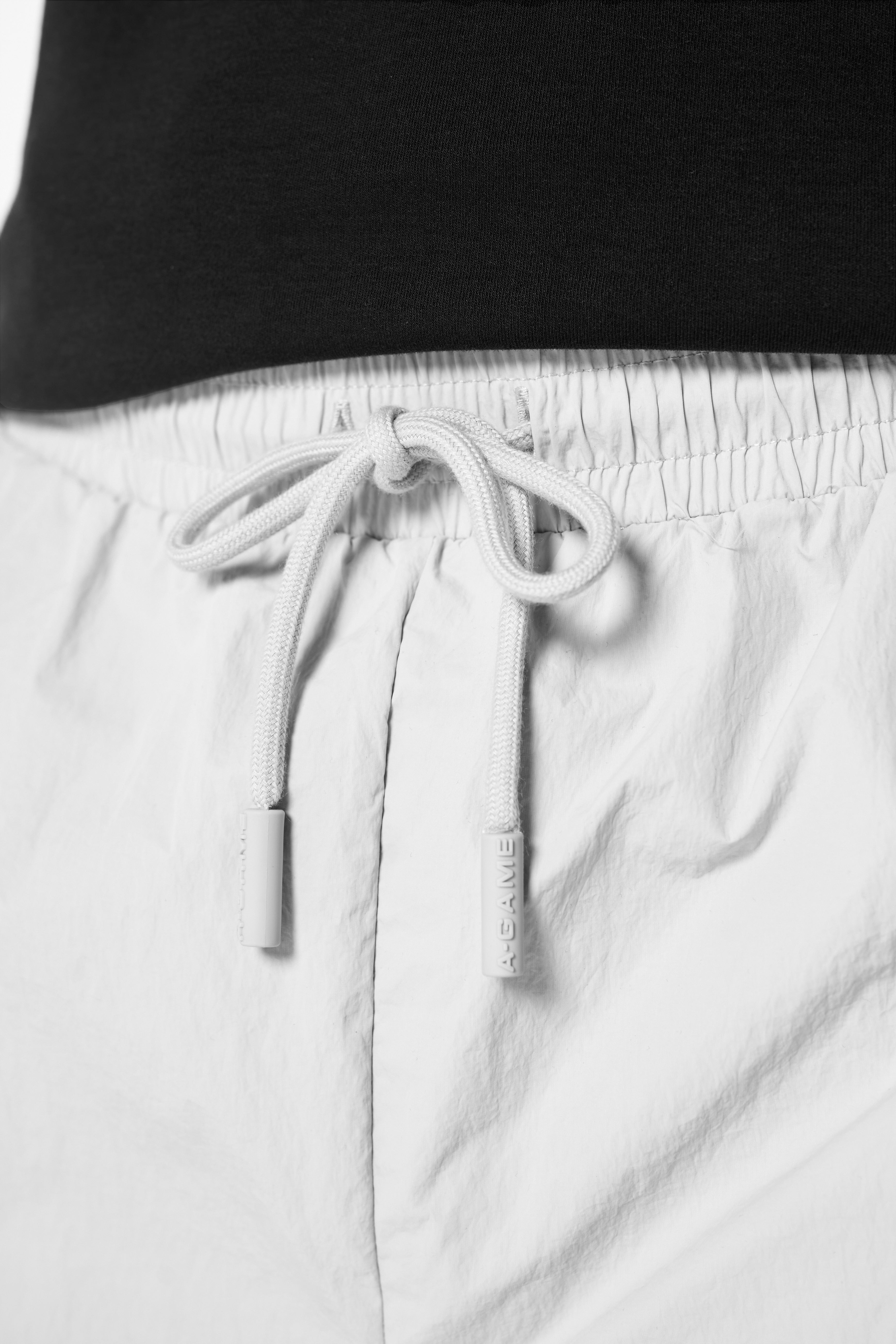 Men's Woven Tech Popper Shorts - Grey