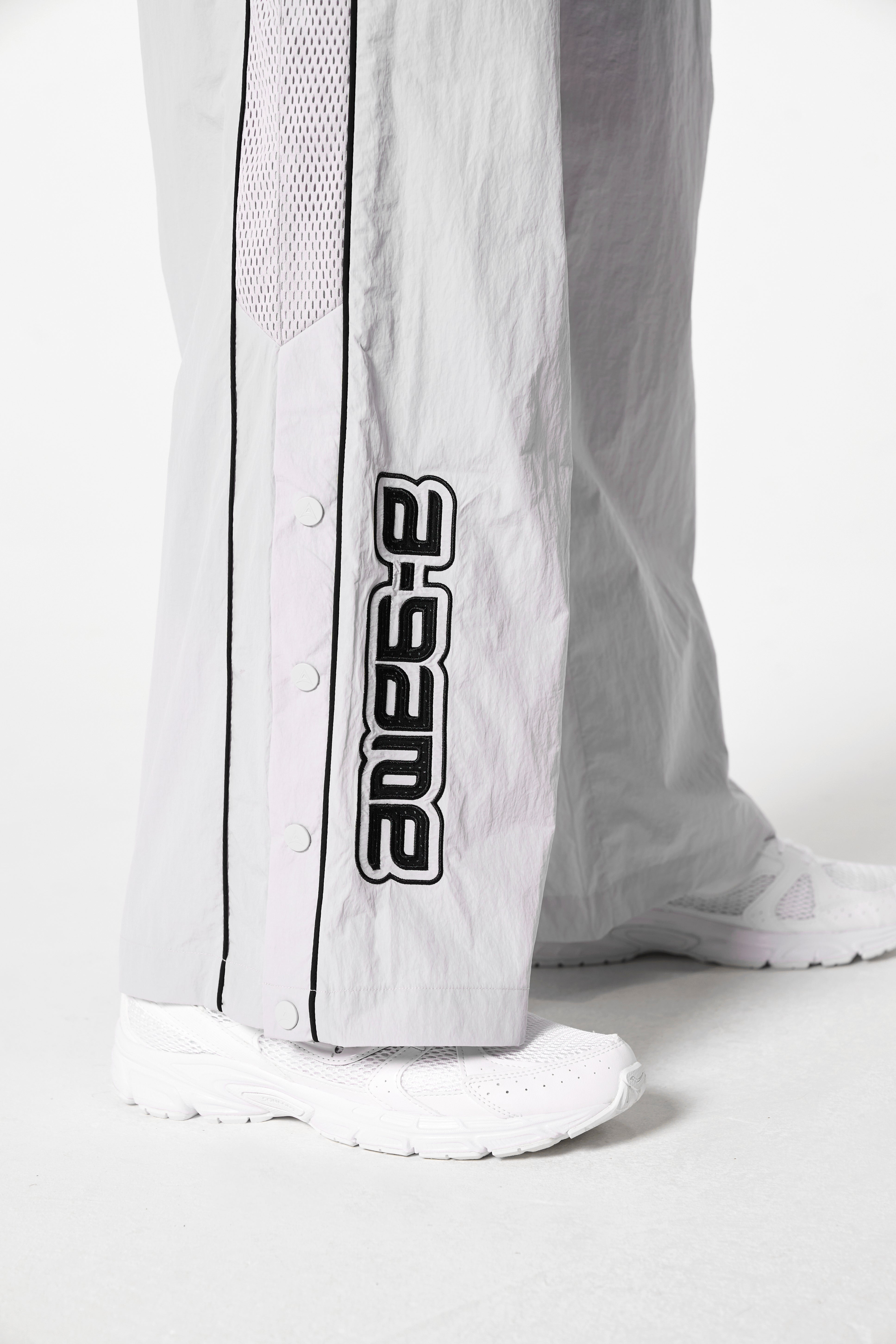 Men's Woven Tech Popper Pants - Grey