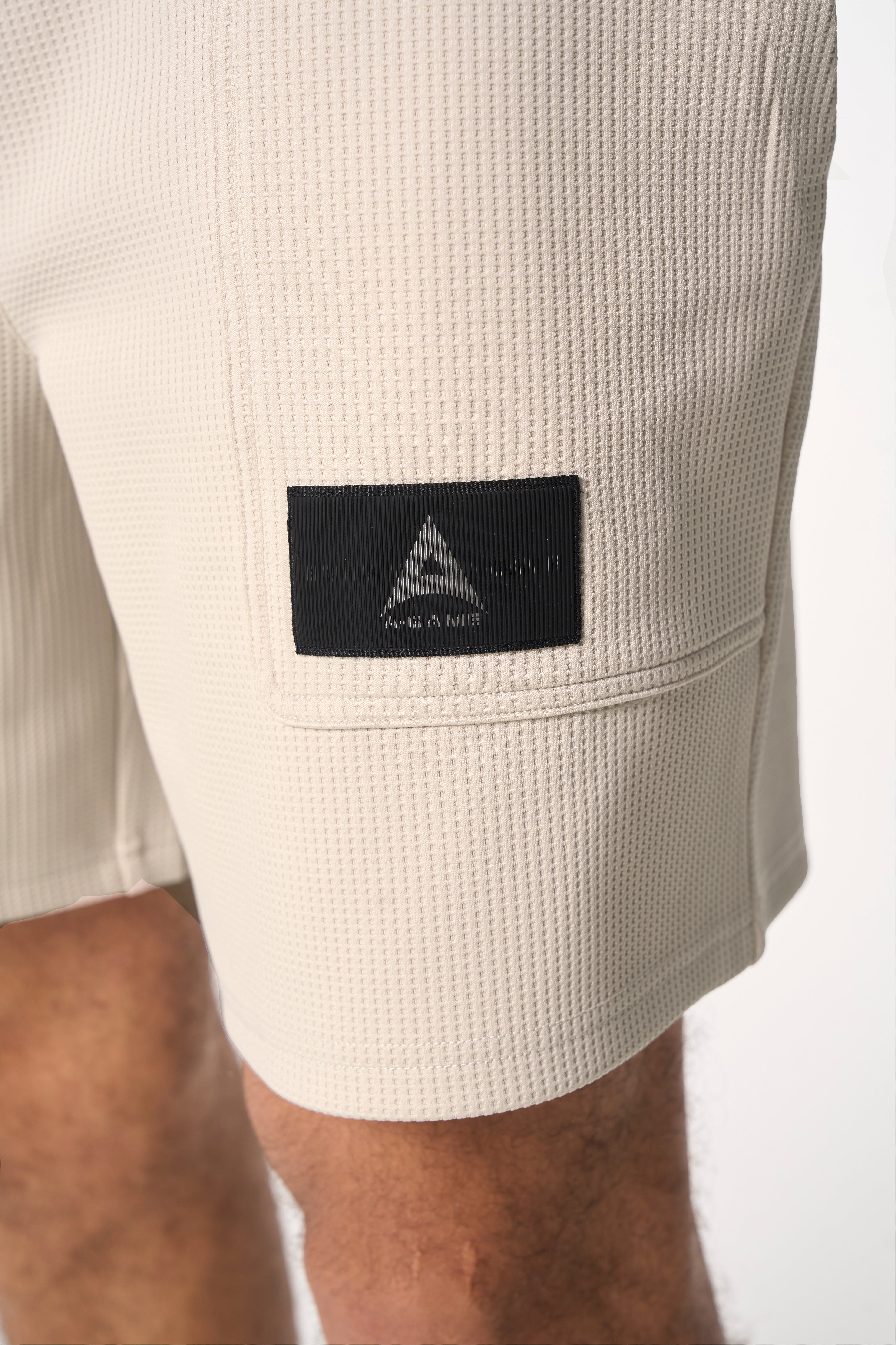 MENS LIFEWEAR WAFFLE TECH SHORTS - BEIGE