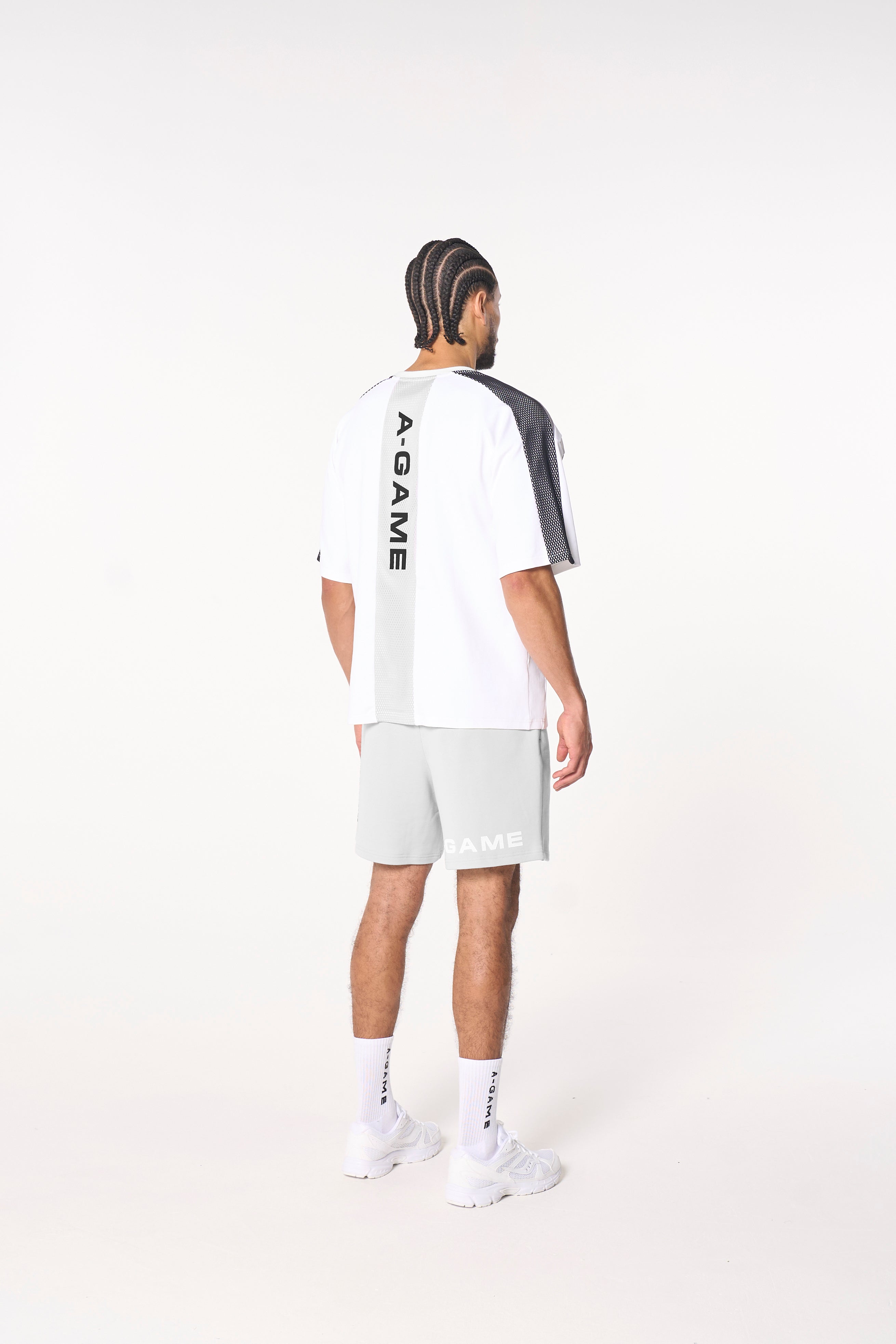 MENS LIFEWEAR PANELLED MESH SPORT T-SHIRT - WHITE / CHARCOAL