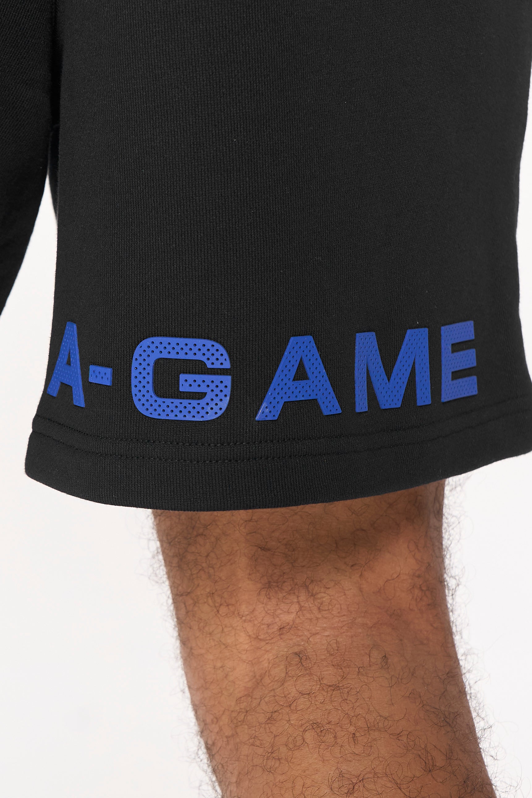 MENS LIFEWEAR MESH PANELLED SWEAT SHORTS - BLACK / COBALT BLUE